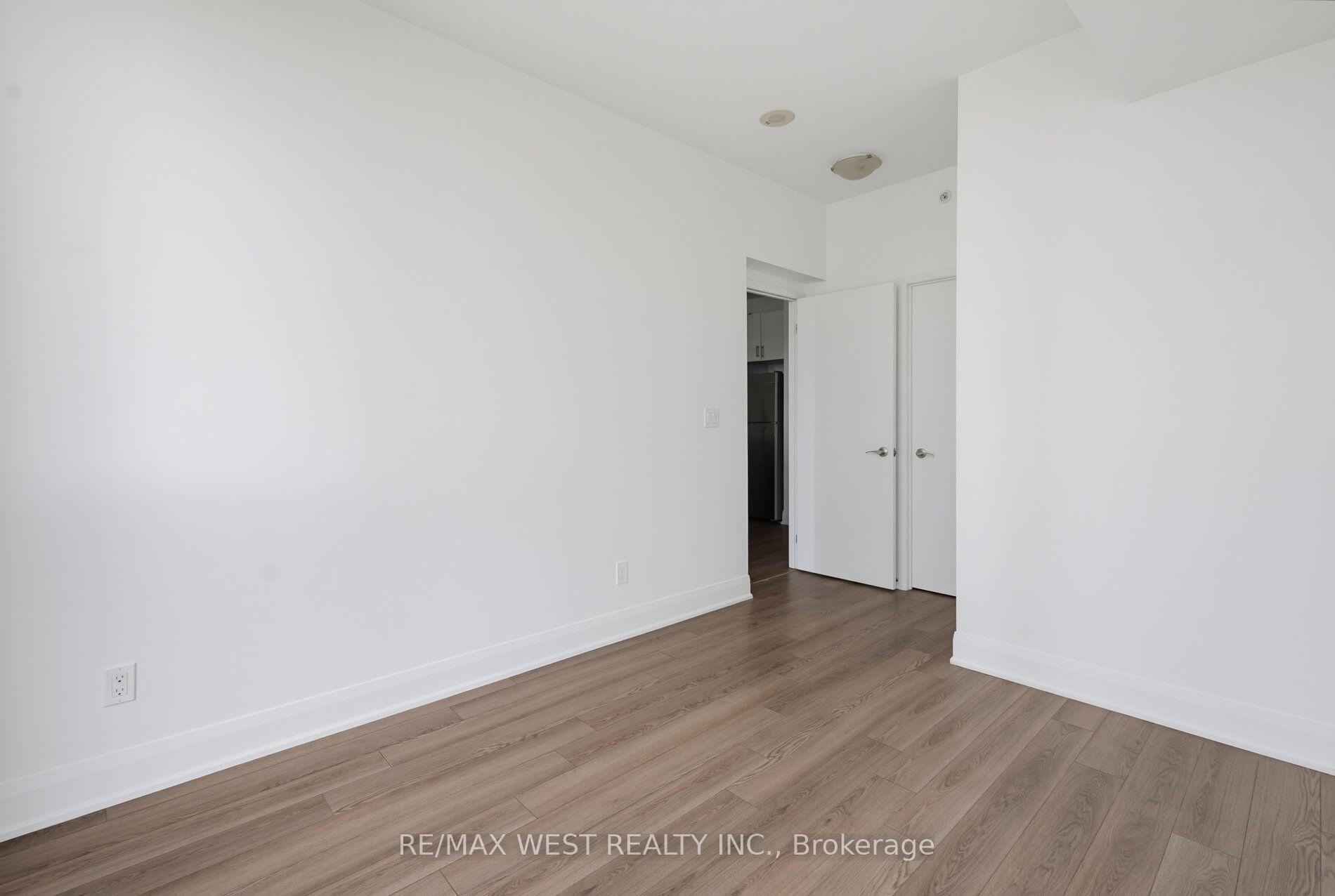 Photo 22 of Unit 605, 2900 Highway 7, Vaughan, Concord — HOMEH