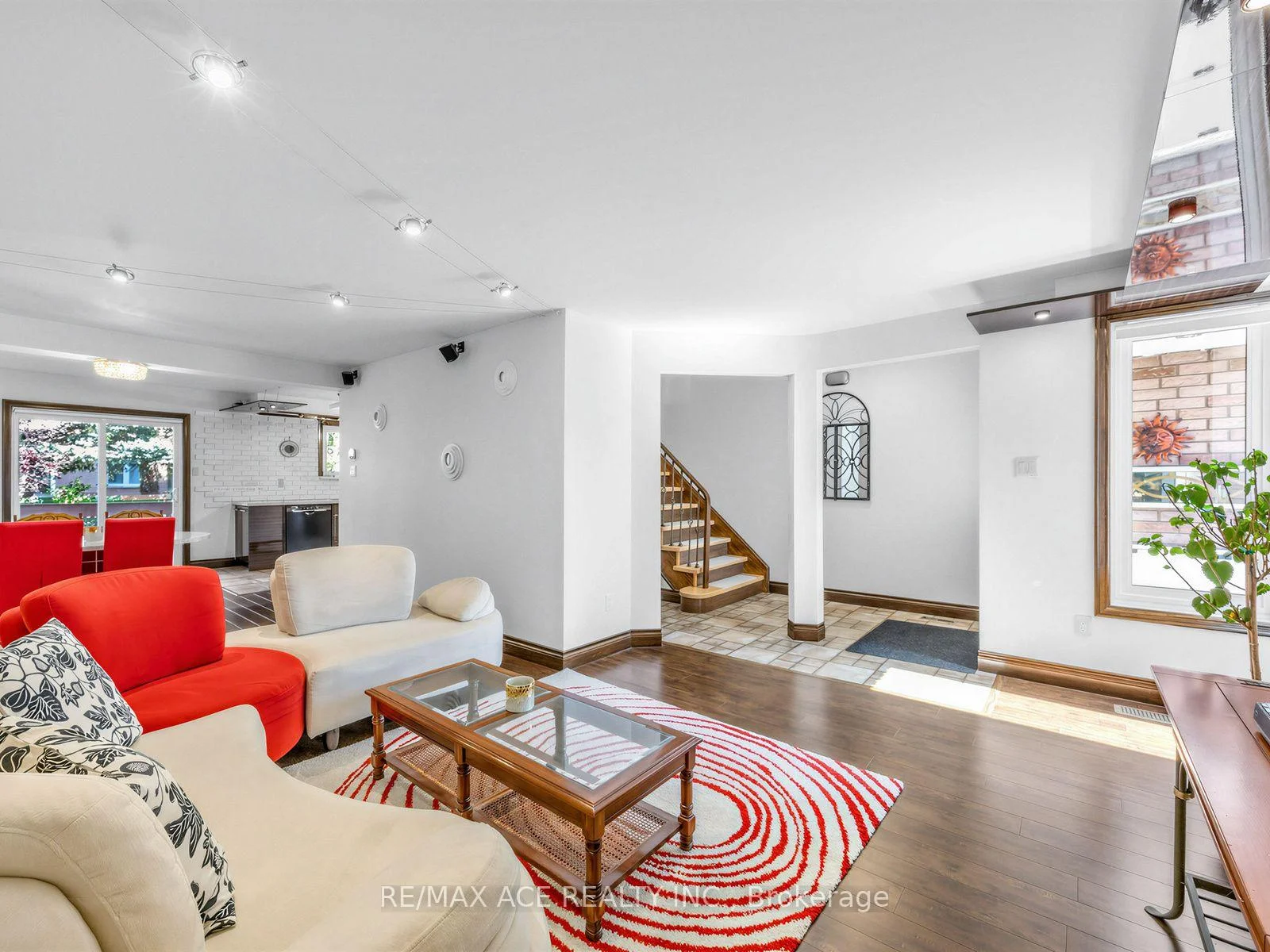 Photo 8 of 40 Weekes Drive, Ajax, Central West — HOMEH