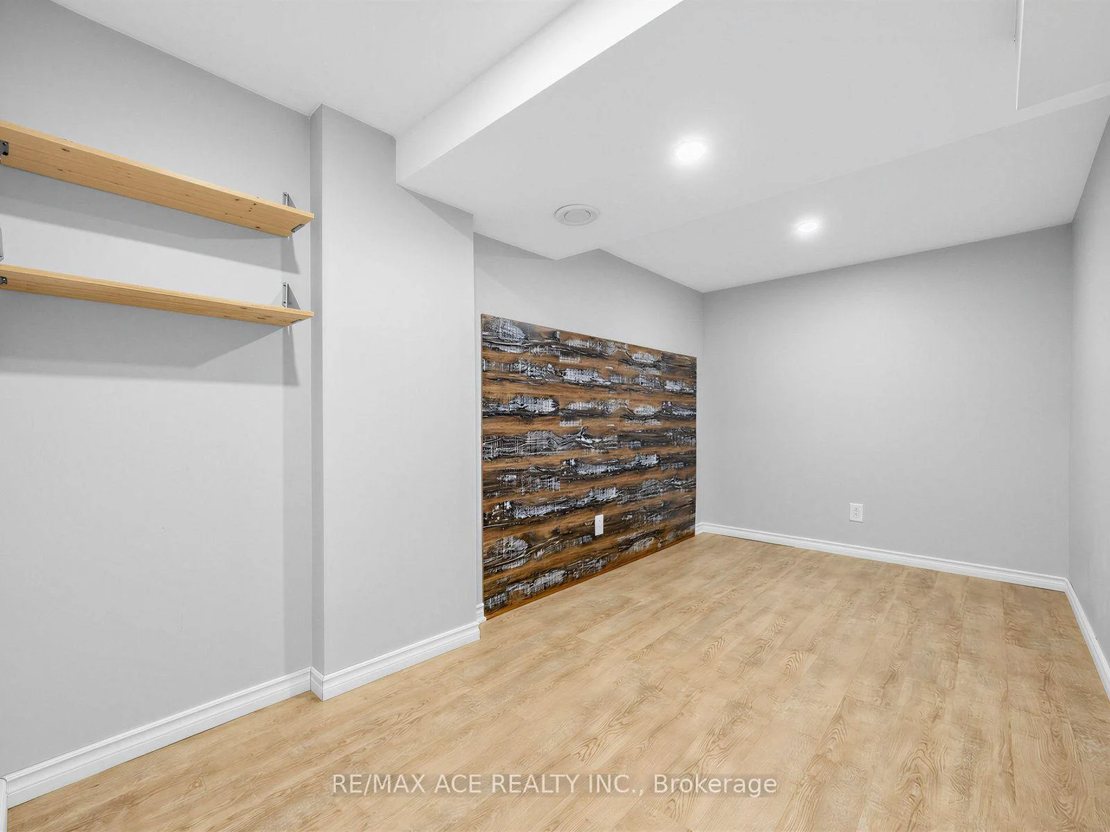 Photo 26 of 40 Weekes Drive, Ajax, Central West — HOMEH