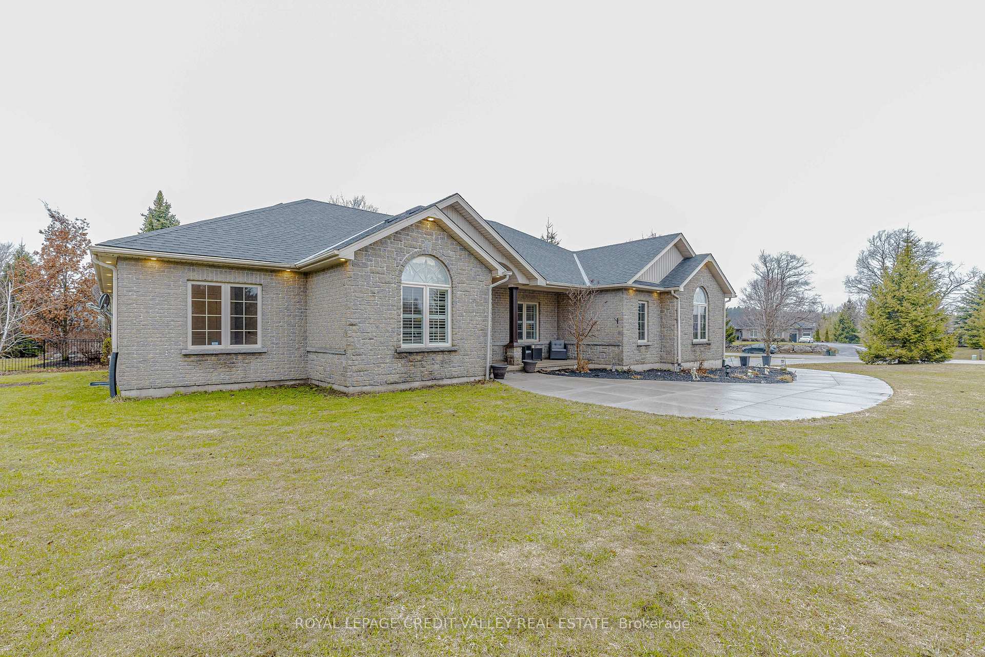 Photo 7 of 48 Rayburn Meadows Road, East Garafraxa, Rural East Garafraxa — HOMEH