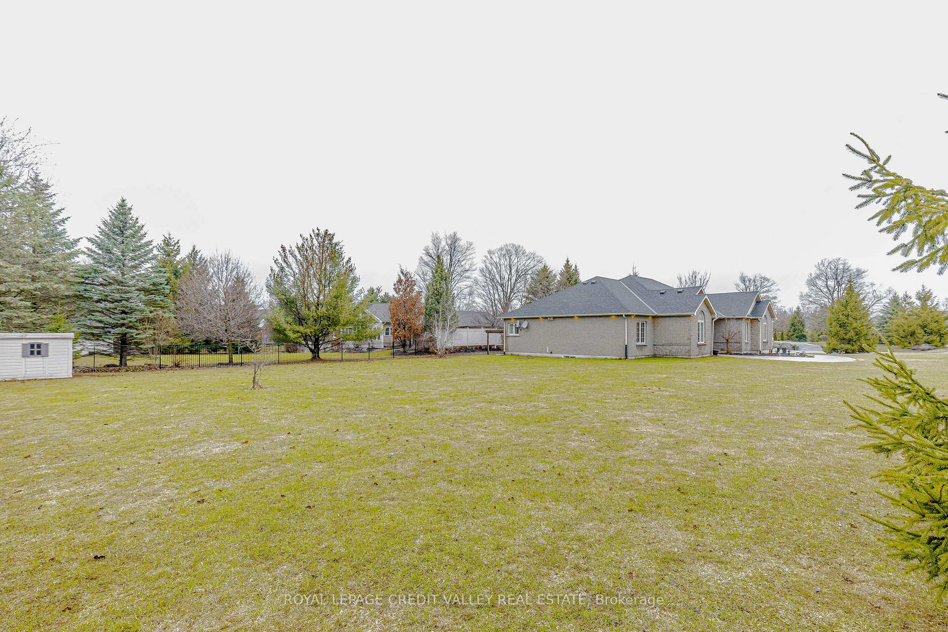 Photo 43 of 48 Rayburn Meadows Road, East Garafraxa, Rural East Garafraxa — HOMEH