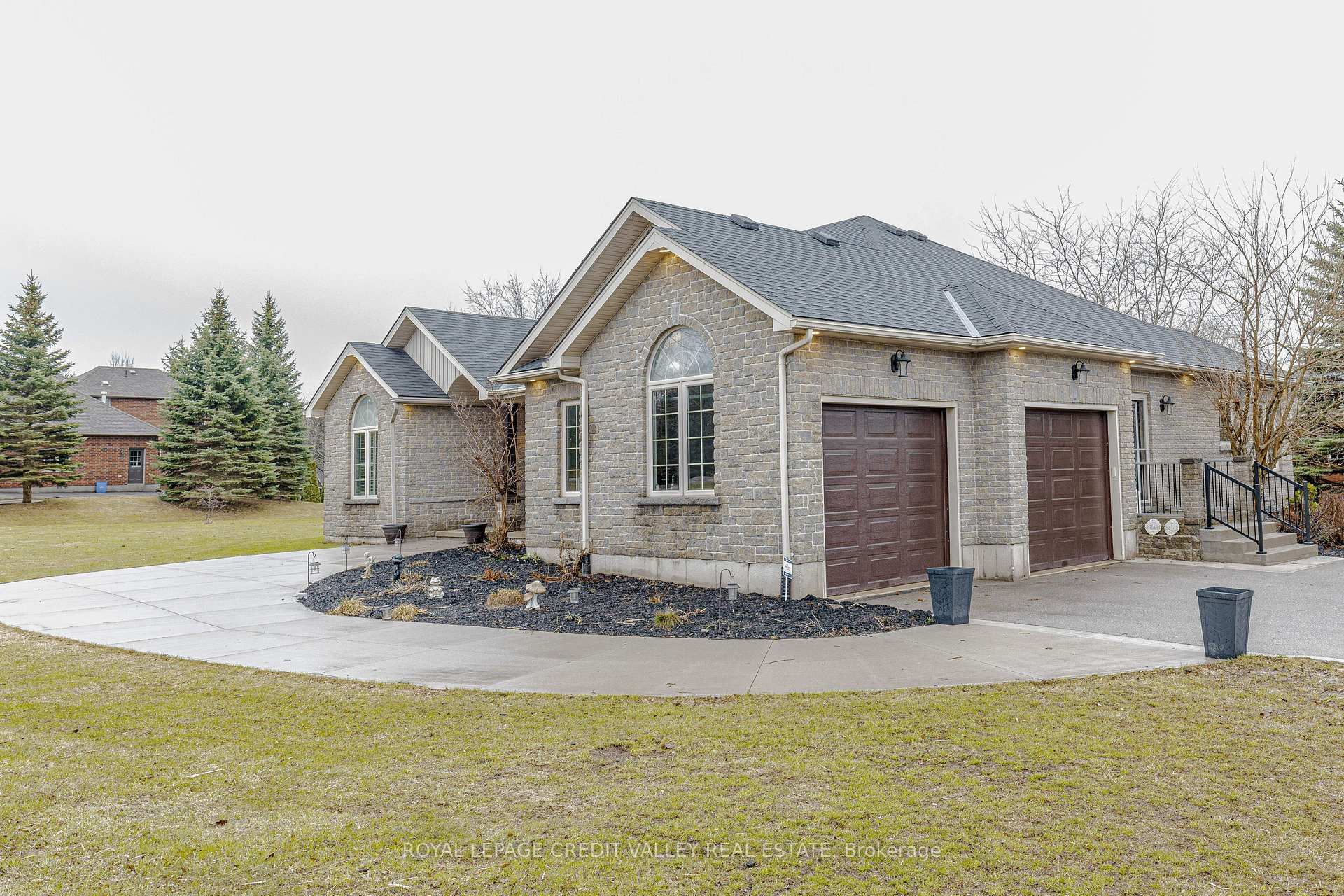 Photo 44 of 48 Rayburn Meadows Road, East Garafraxa, Rural East Garafraxa — HOMEH