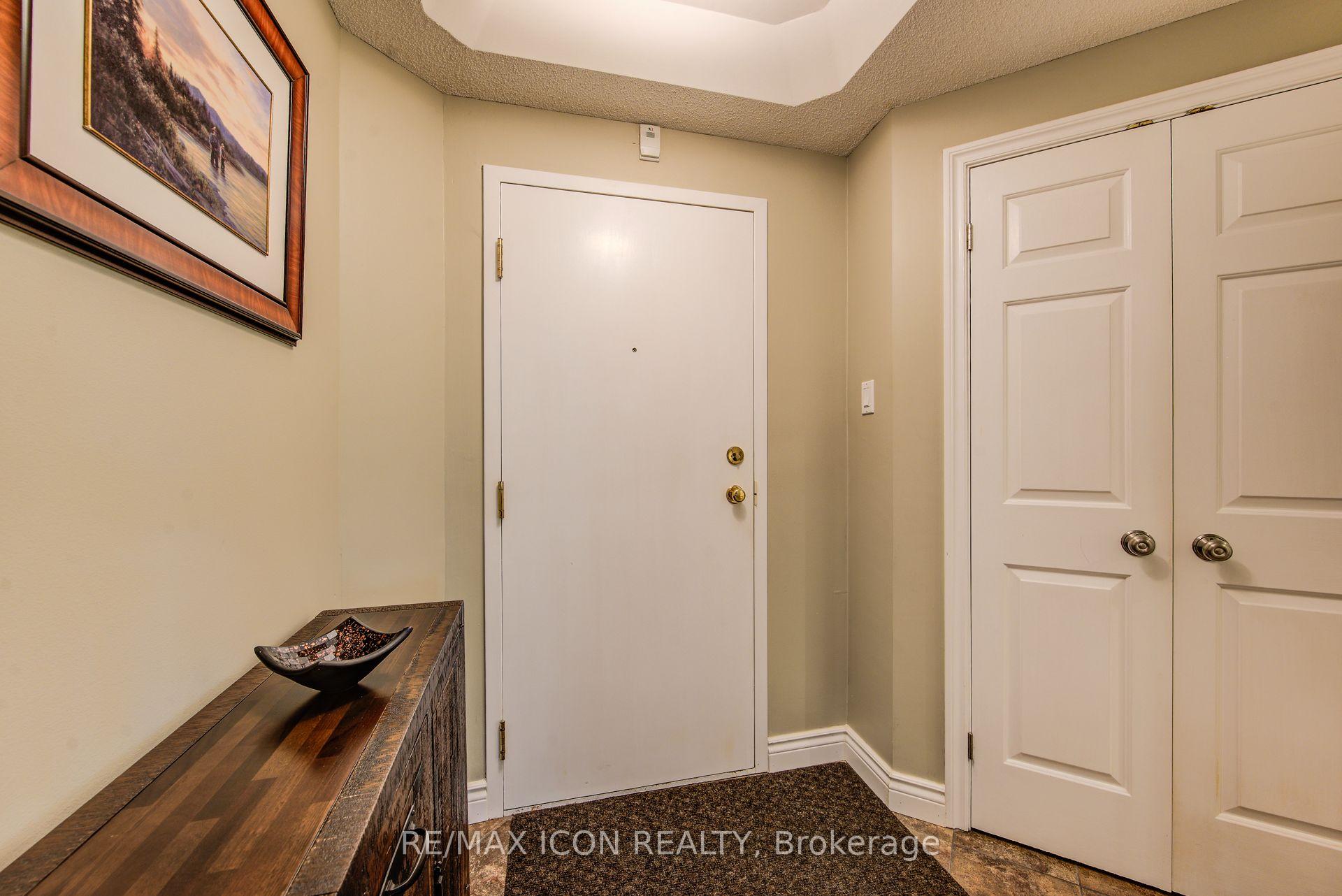 Photo 6 of Unit 32, 45 Blue Springs Drive, Waterloo, Colonial Acres — HOMEH