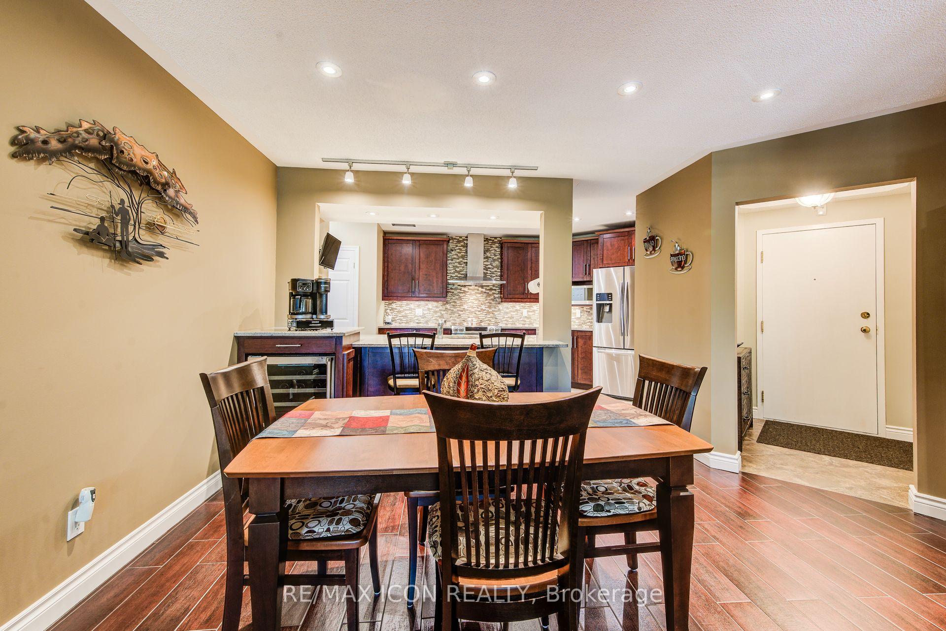 Photo 11 of Unit 32, 45 Blue Springs Drive, Waterloo, Colonial Acres — HOMEH