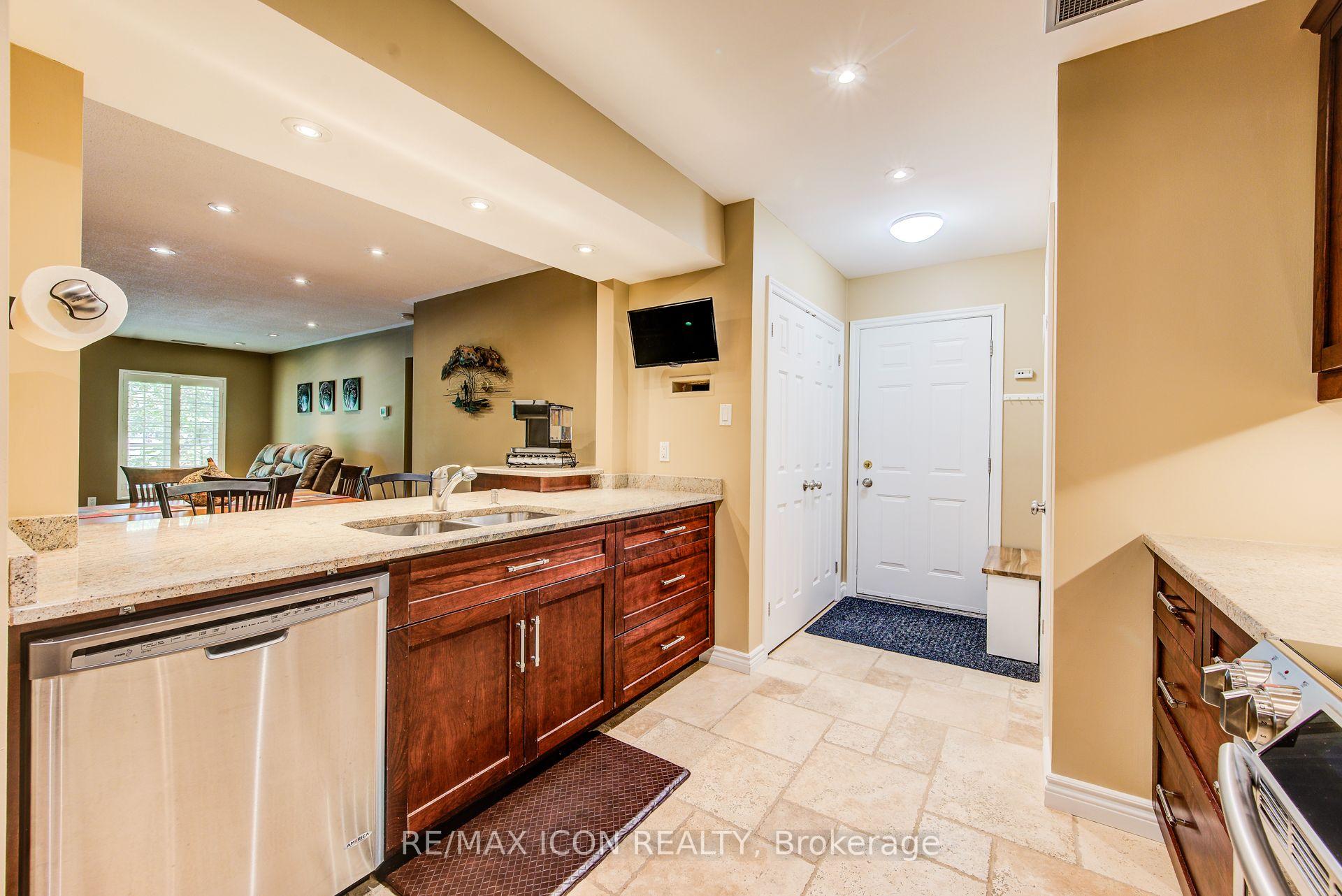 Photo 17 of Unit 32, 45 Blue Springs Drive, Waterloo, Colonial Acres — HOMEH