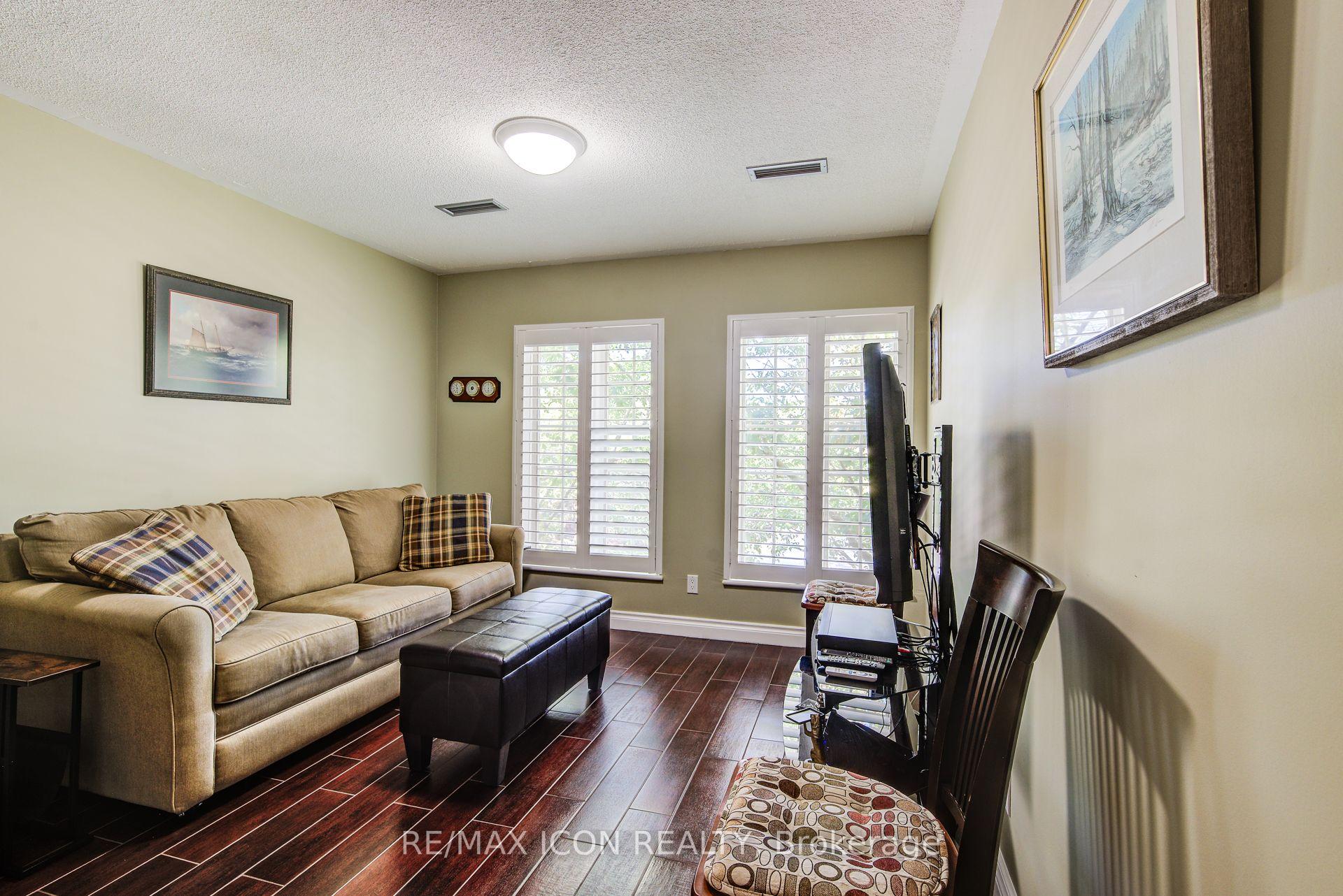 Photo 24 of Unit 32, 45 Blue Springs Drive, Waterloo, Colonial Acres — HOMEH