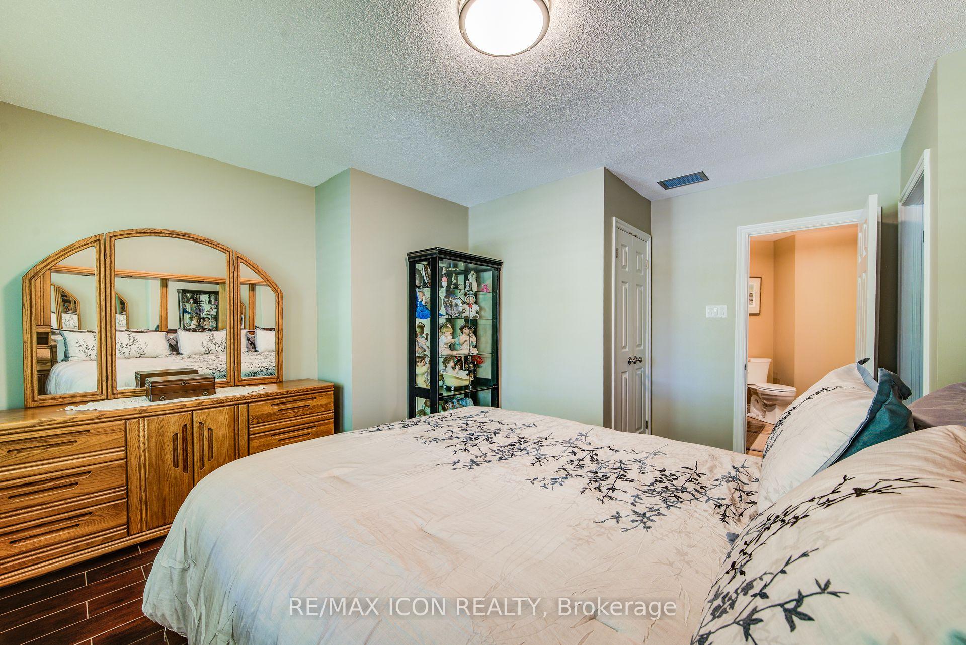 Photo 27 of Unit 32, 45 Blue Springs Drive, Waterloo, Colonial Acres — HOMEH