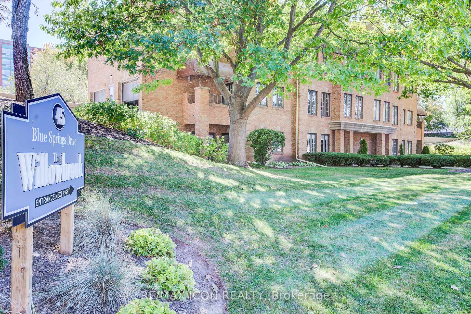 Photo 38 of Unit 32, 45 Blue Springs Drive, Waterloo, Colonial Acres — HOMEH