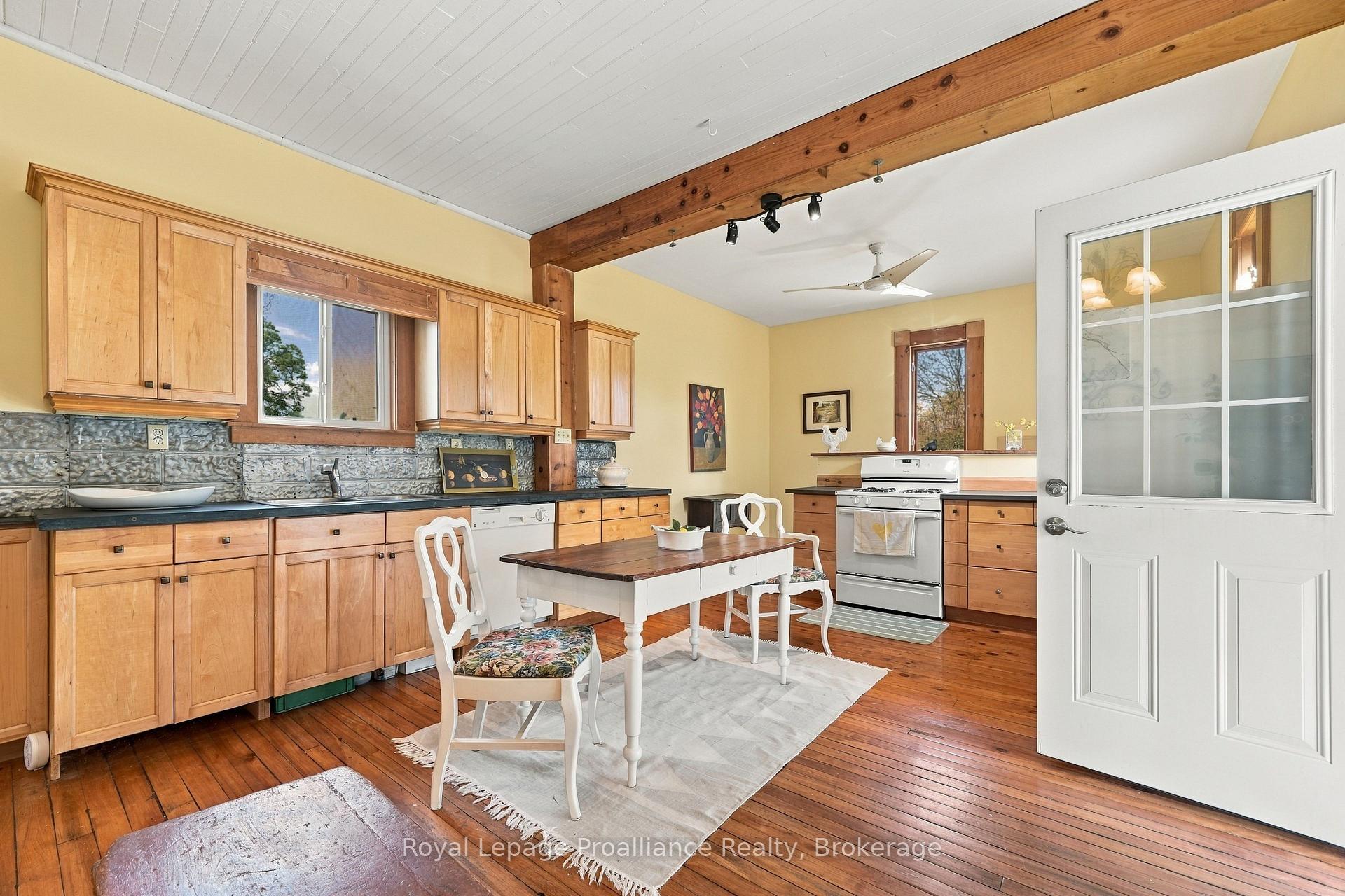 Photo 12 of 228 County Rd 29, Prince Edward County, Ameliasburg Ward — HOMEH