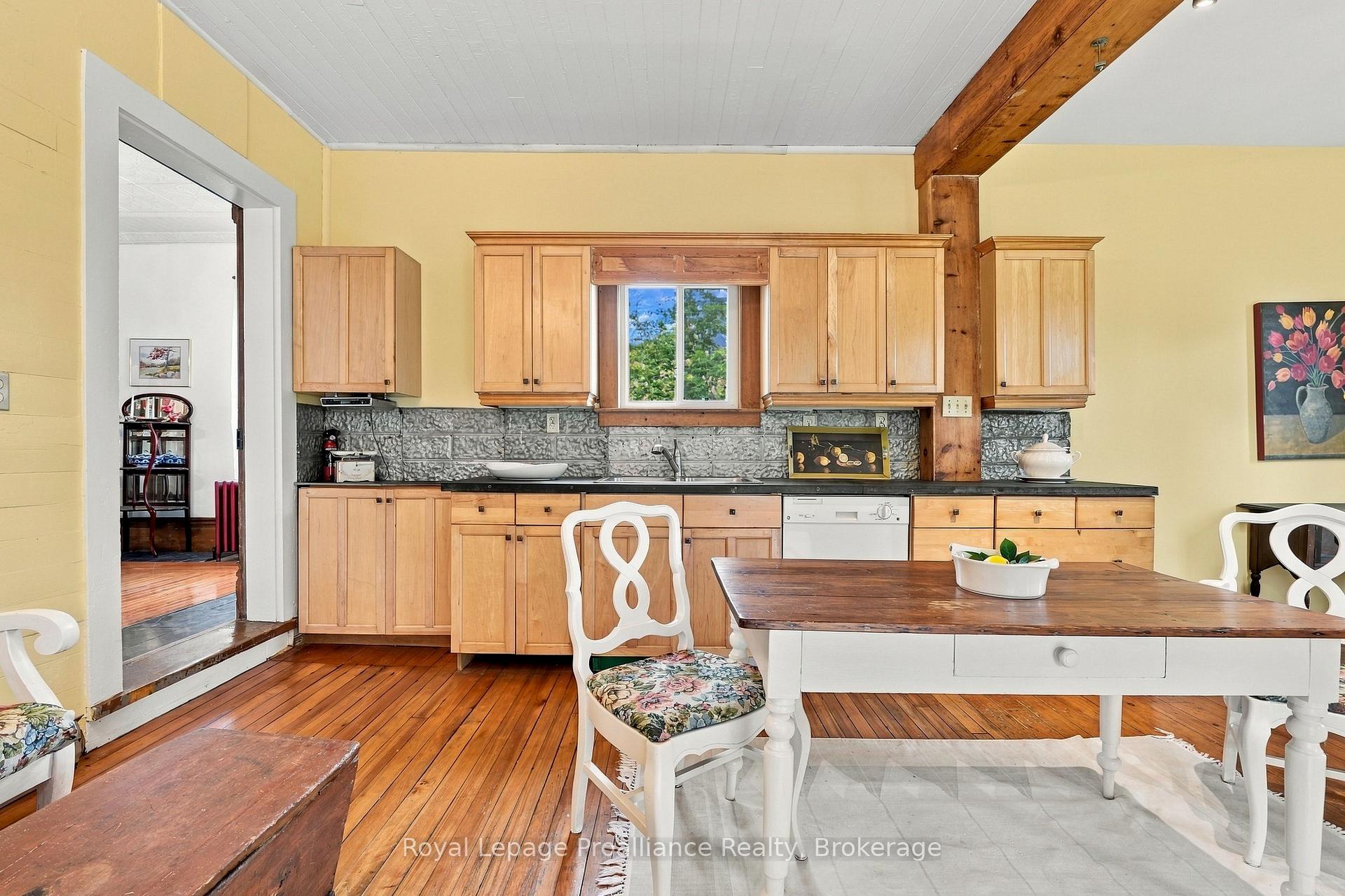 Photo 13 of 228 County Rd 29, Prince Edward County, Ameliasburg Ward — HOMEH