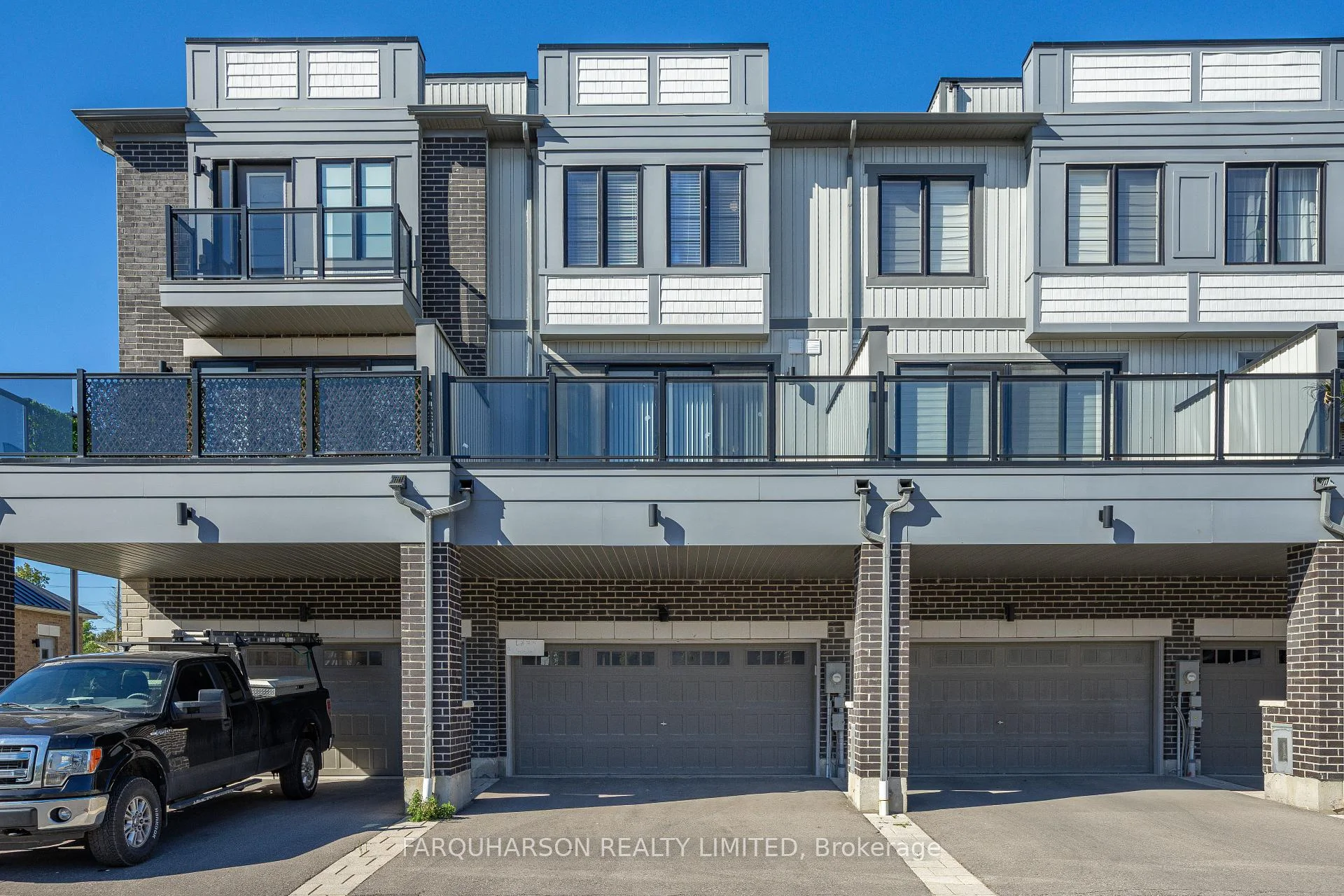Photo 4 of 3 Clarington Boulevard, Clarington, Bowmanville — HOMEH