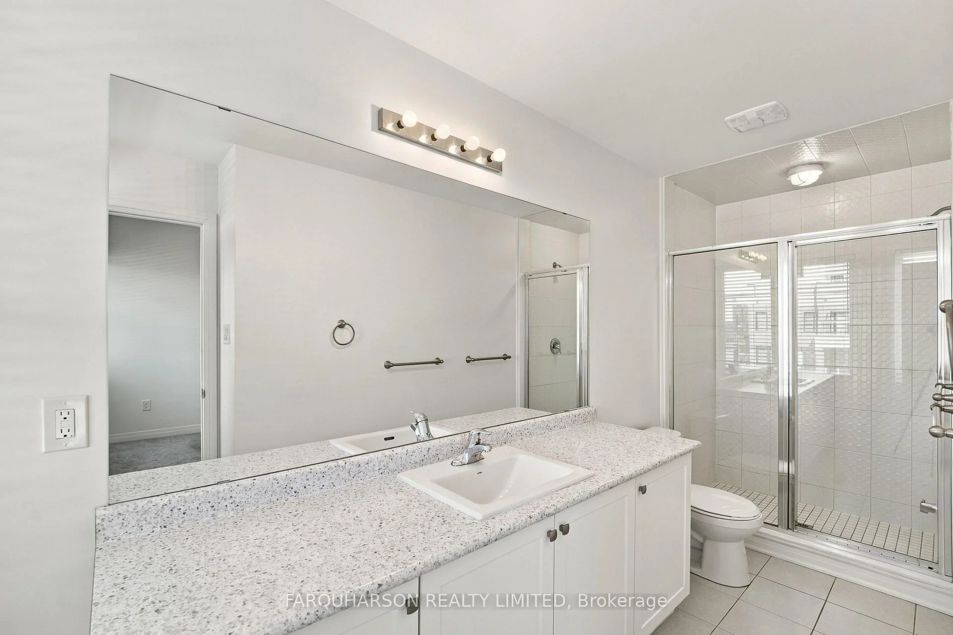 Photo 14 of 3 Clarington Boulevard, Clarington, Bowmanville — HOMEH