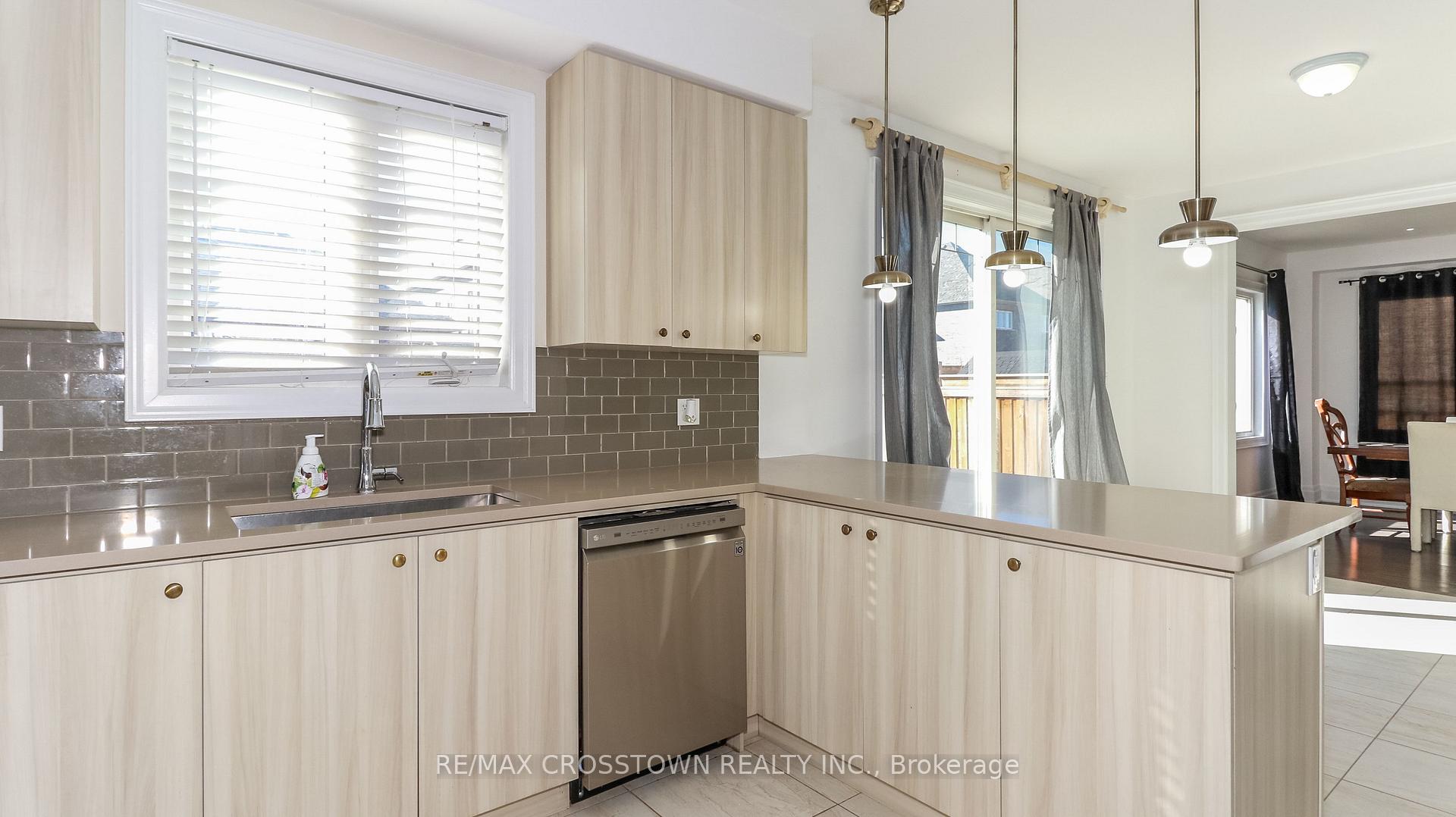 Photo 15 of 69 Morrison Avenue, New Tecumseth, Alliston — HOMEH