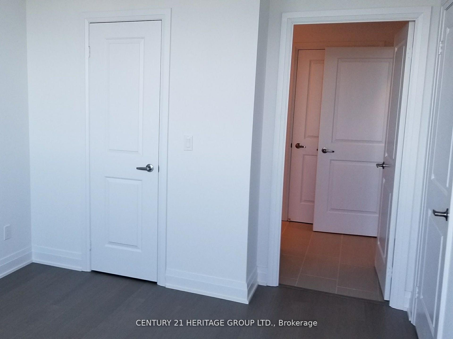Photo 11 of Unit 1706, 55 Speers Road, Oakville, Central — HOMEH