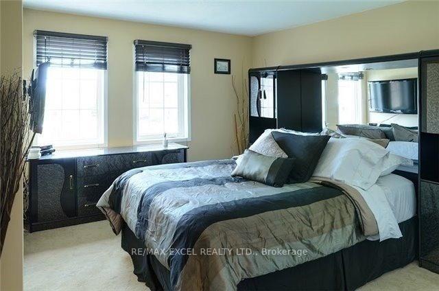 Photo 19 of 95 Bunchberry Way, Brampton, Sandringham-Wellington — HOMEH