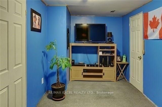 Photo 21 of 95 Bunchberry Way, Brampton, Sandringham-Wellington — HOMEH