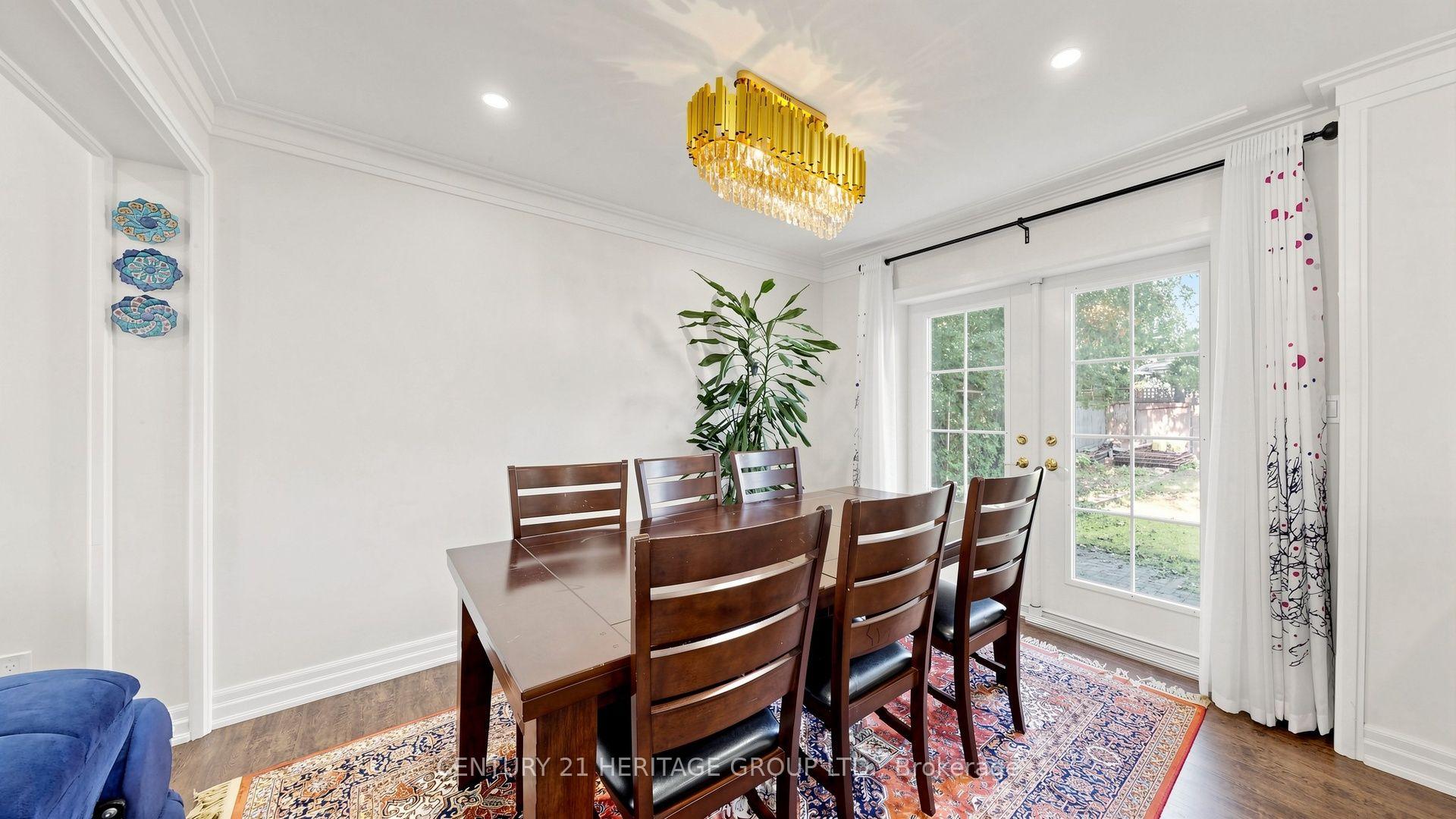 Photo 8 of 70 Royal Orchard Boulevard, Markham, Royal Orchard — HOMEH