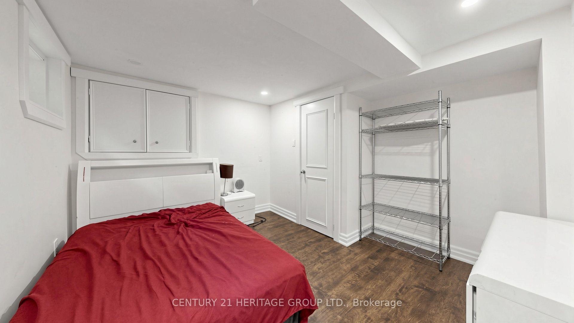Photo 37 of 70 Royal Orchard Boulevard, Markham, Royal Orchard — HOMEH