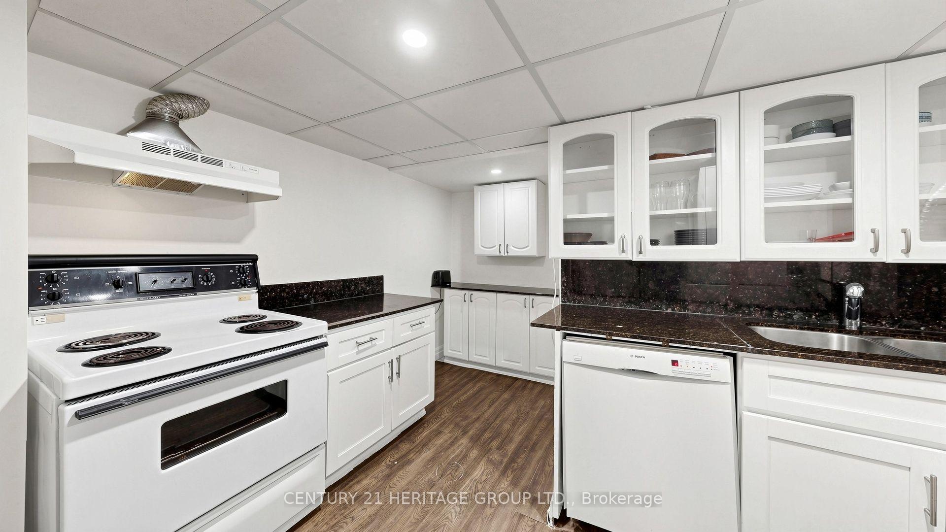 Photo 39 of 70 Royal Orchard Boulevard, Markham, Royal Orchard — HOMEH