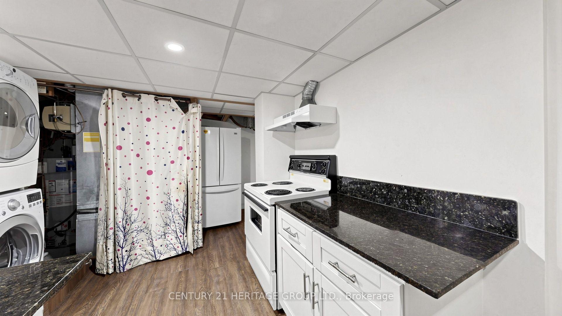 Photo 47 of 70 Royal Orchard Boulevard, Markham, Royal Orchard — HOMEH