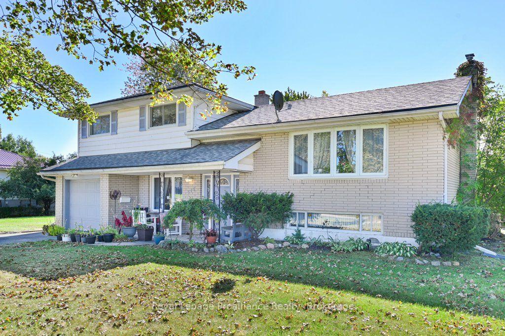 Photo 4 of 145 Leland Drive, Belleville, Belleville Ward — HOMEH