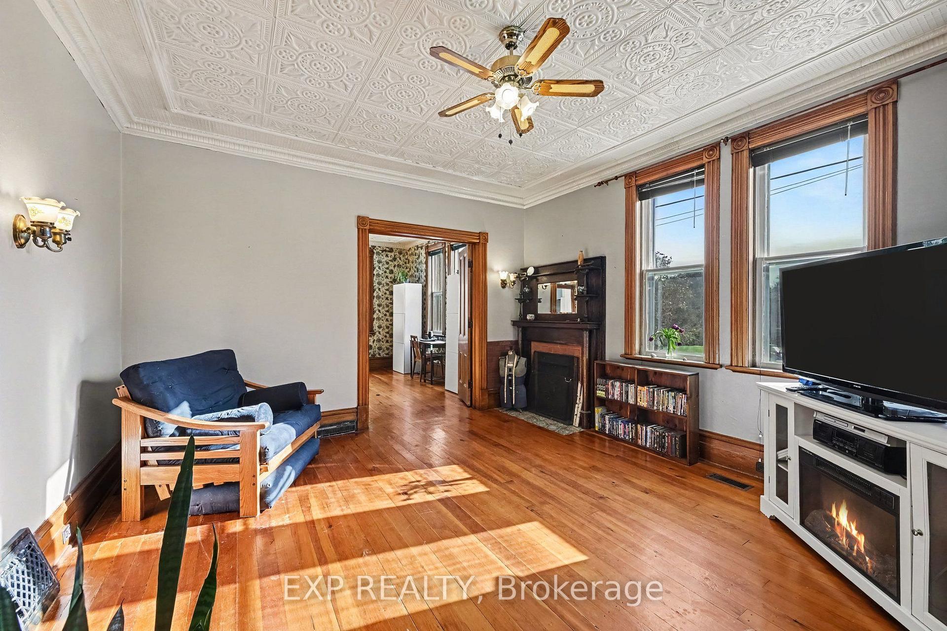 Photo 7 of 122 Clarence Street, Lanark Highlands, Lanark Highlands (Lanark Village) — HOMEH