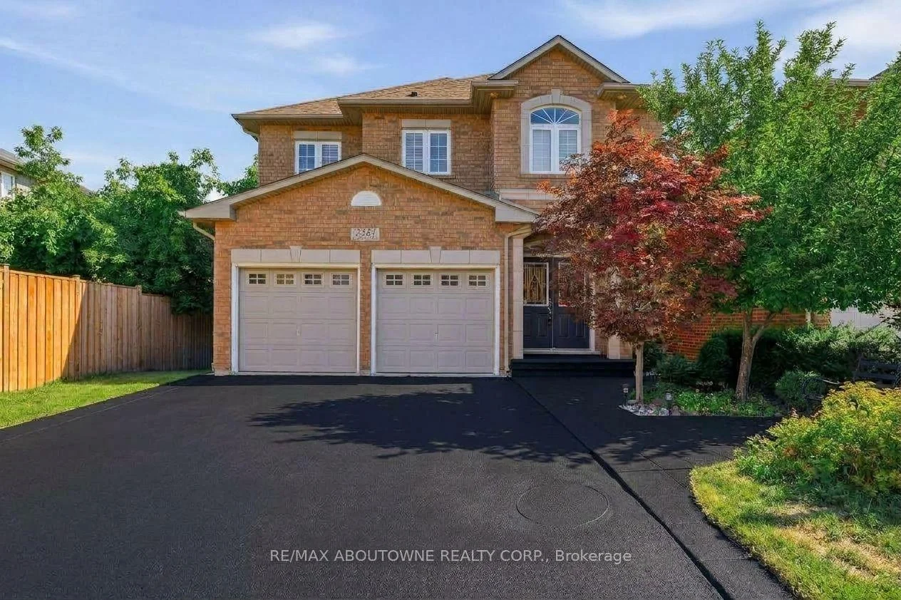 Photo of 2381 Grand Oak Trail