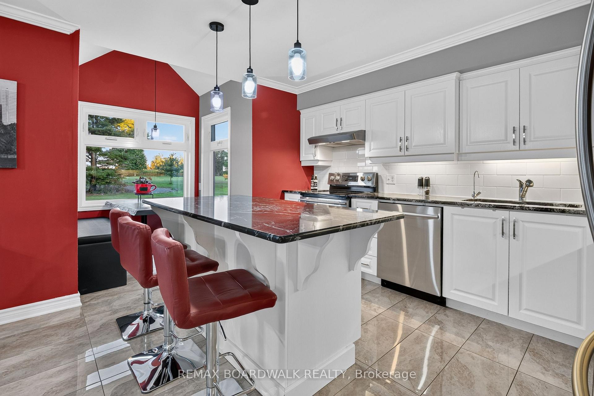 Photo 32 of 1139 St Joseph Road, Russell, Russell Twp — HOMEH
