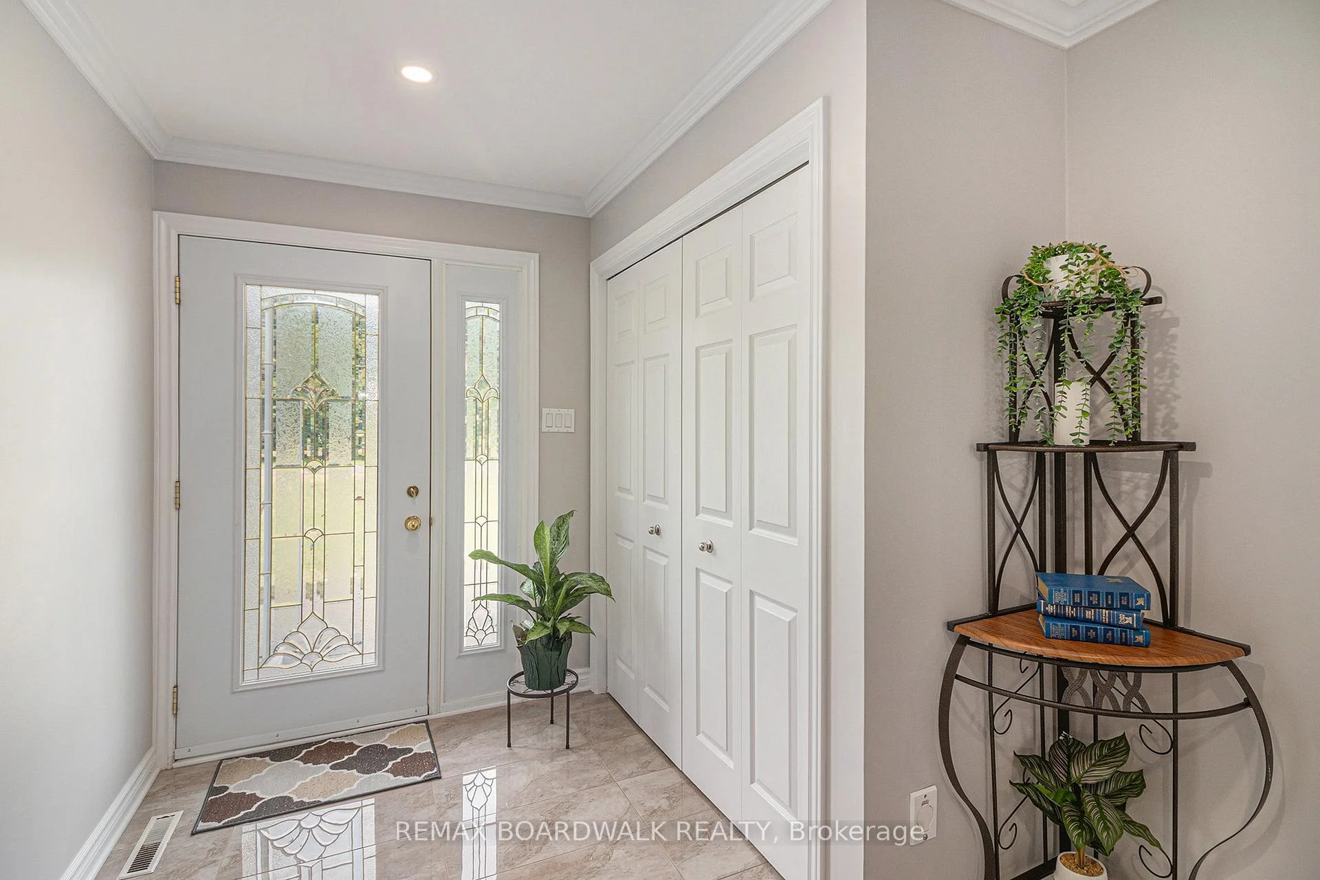 Photo 14 of 1139 St Joseph Road, Russell, Russell Twp — HOMEH