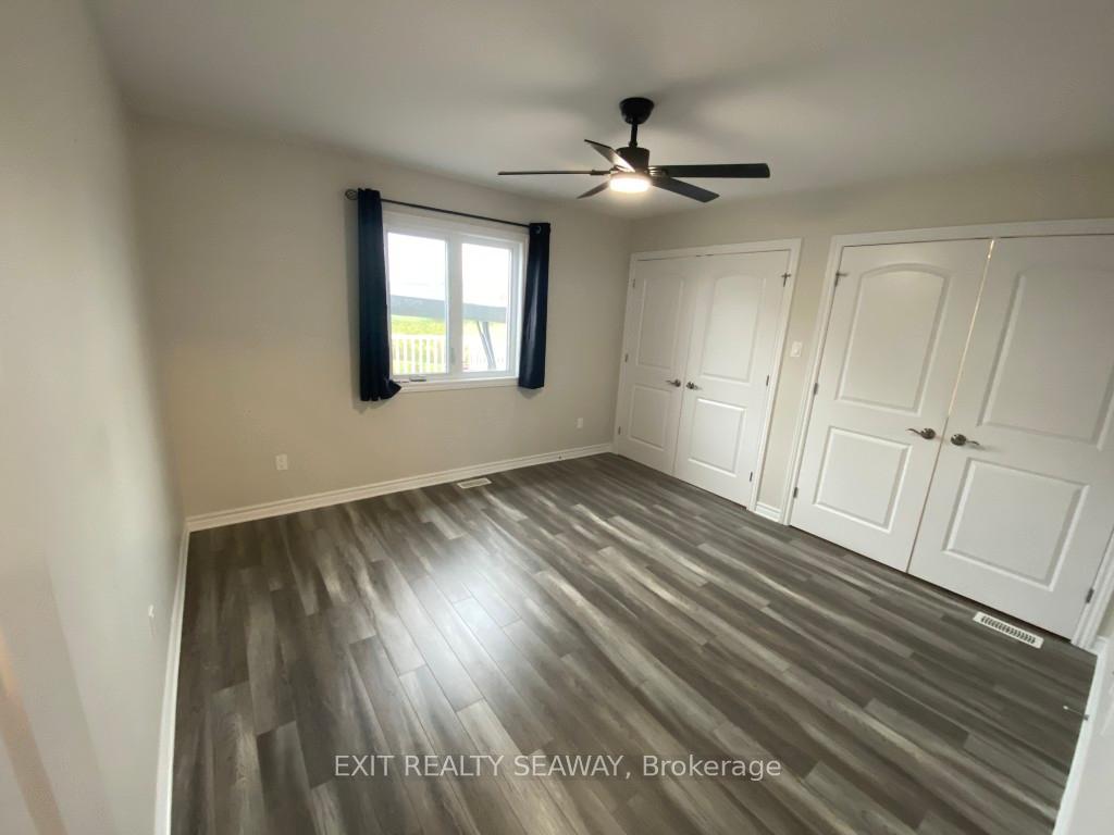Photo 8 of 2333 Watson Crescent, Cornwall — HOMEH