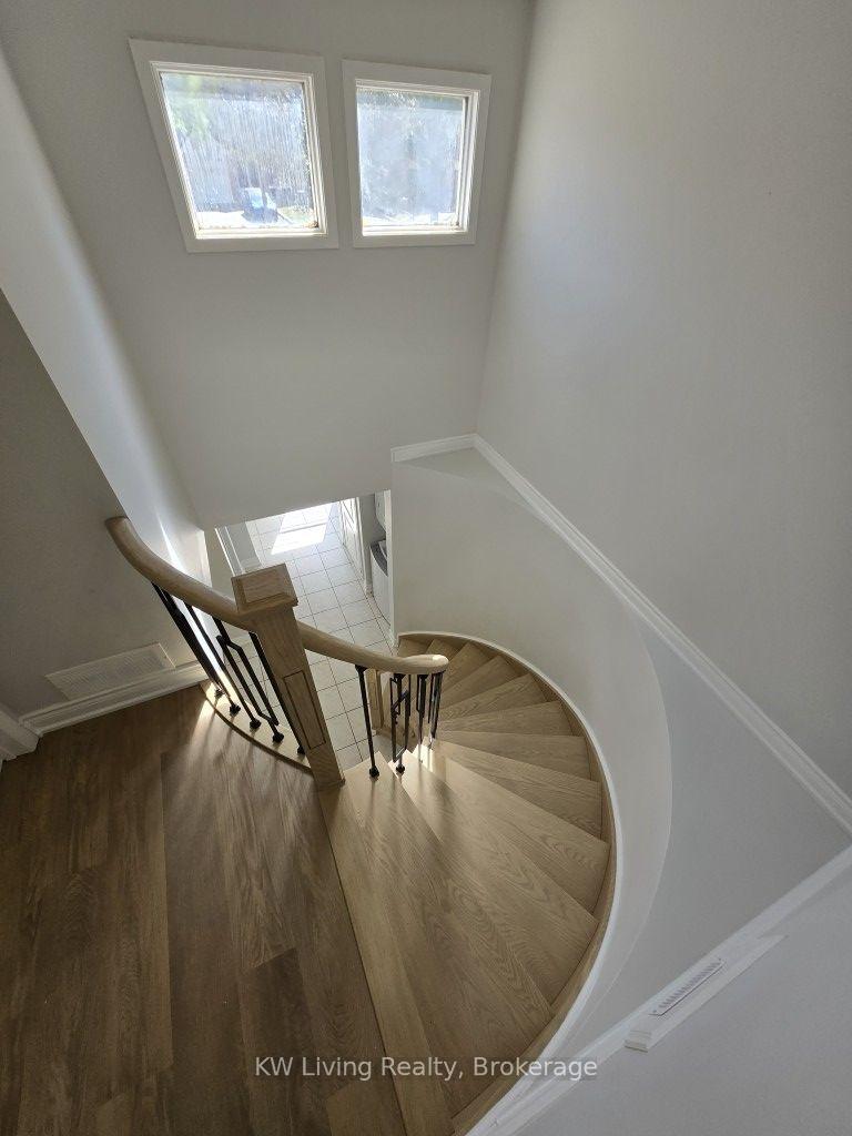 Photo 11 of Unit Main, 58 Roughfield Crescent, Scarborough, Agincourt North — HOMEH