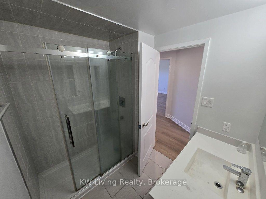 Photo 12 of Unit Main, 58 Roughfield Crescent, Scarborough, Agincourt North — HOMEH