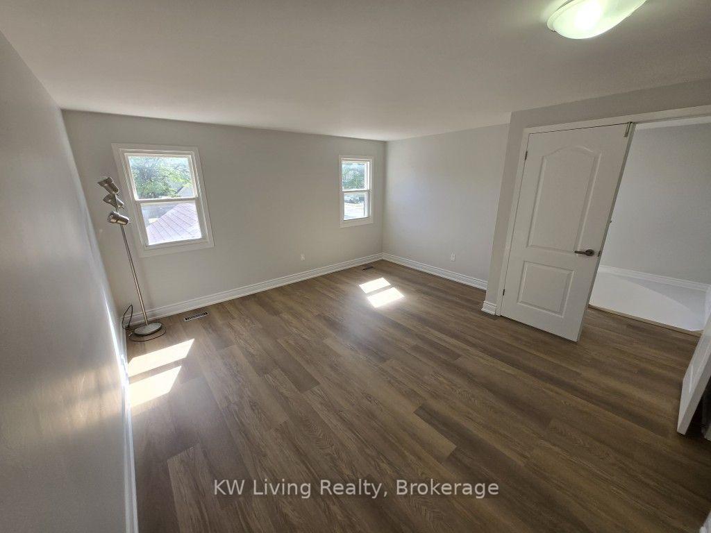 Photo 14 of Unit Main, 58 Roughfield Crescent, Scarborough, Agincourt North — HOMEH