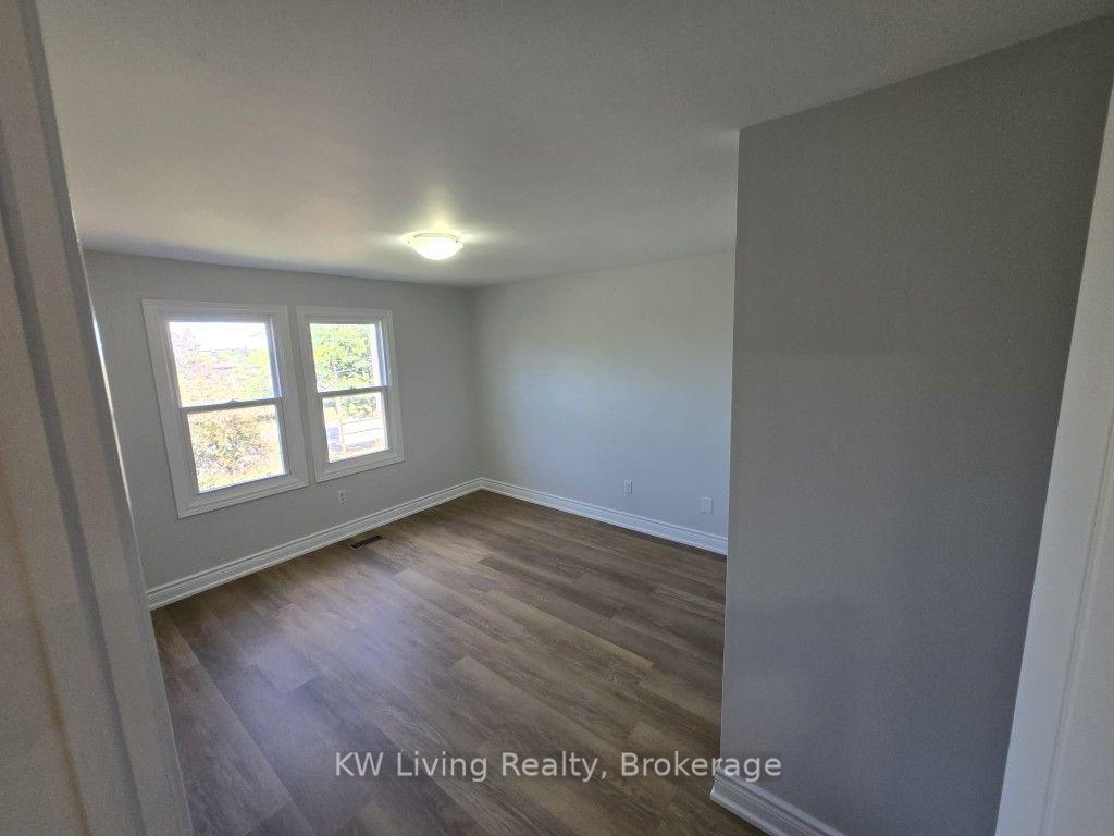 Photo 17 of Unit Main, 58 Roughfield Crescent, Scarborough, Agincourt North — HOMEH