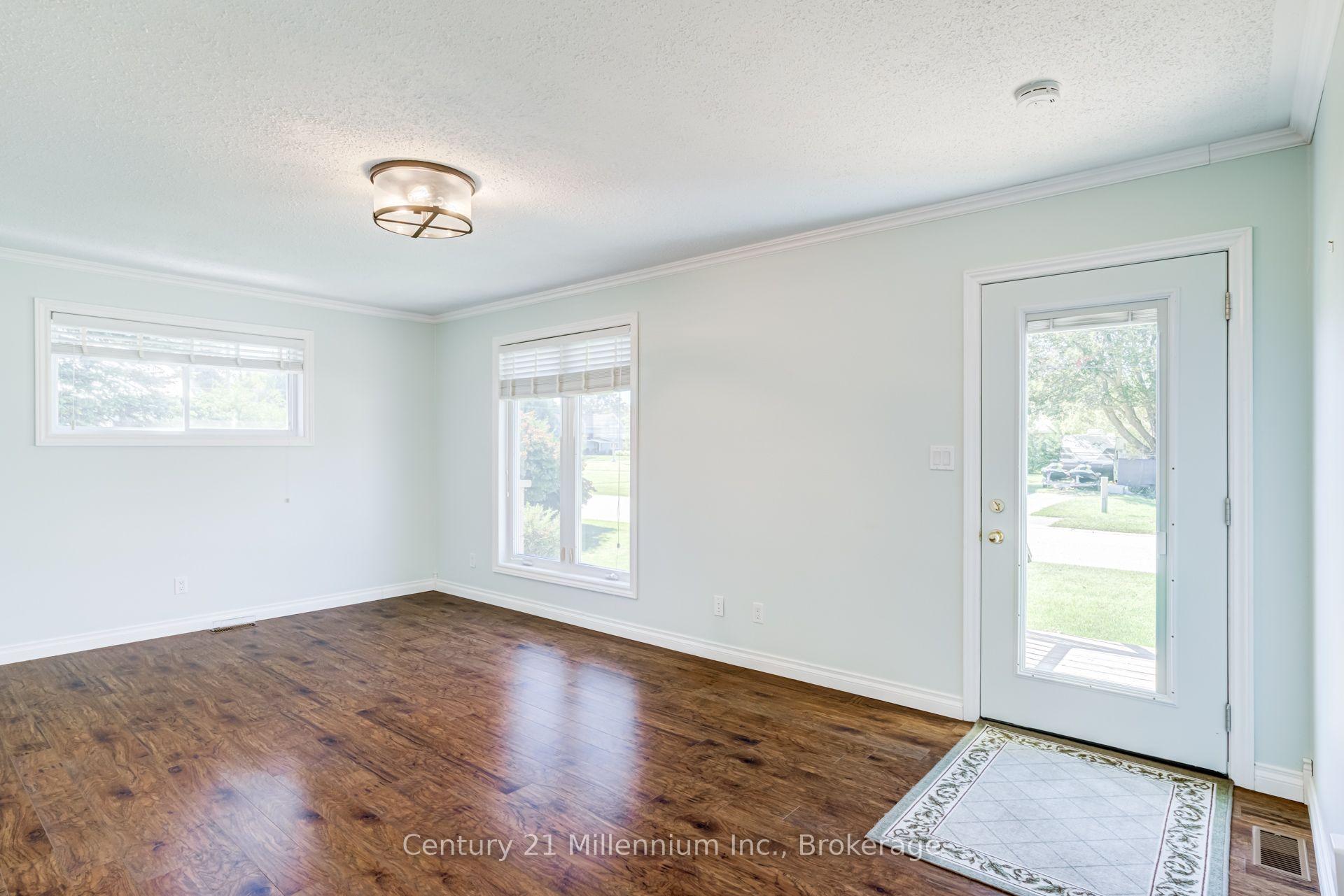 Photo 13 of 499 Tyson Street, South Bruce Peninsula — HOMEH