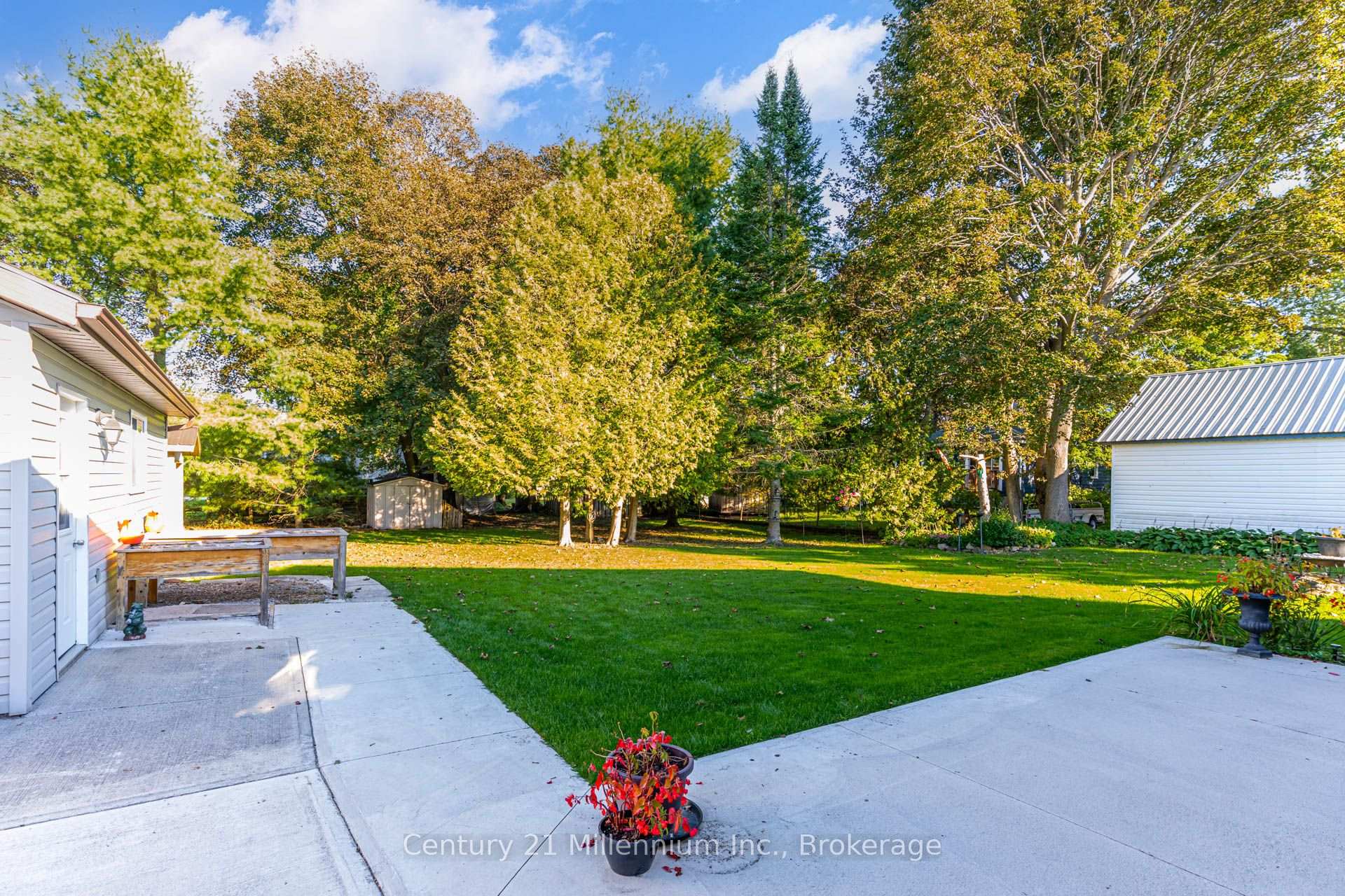 Photo 36 of 499 Tyson Street, South Bruce Peninsula — HOMEH