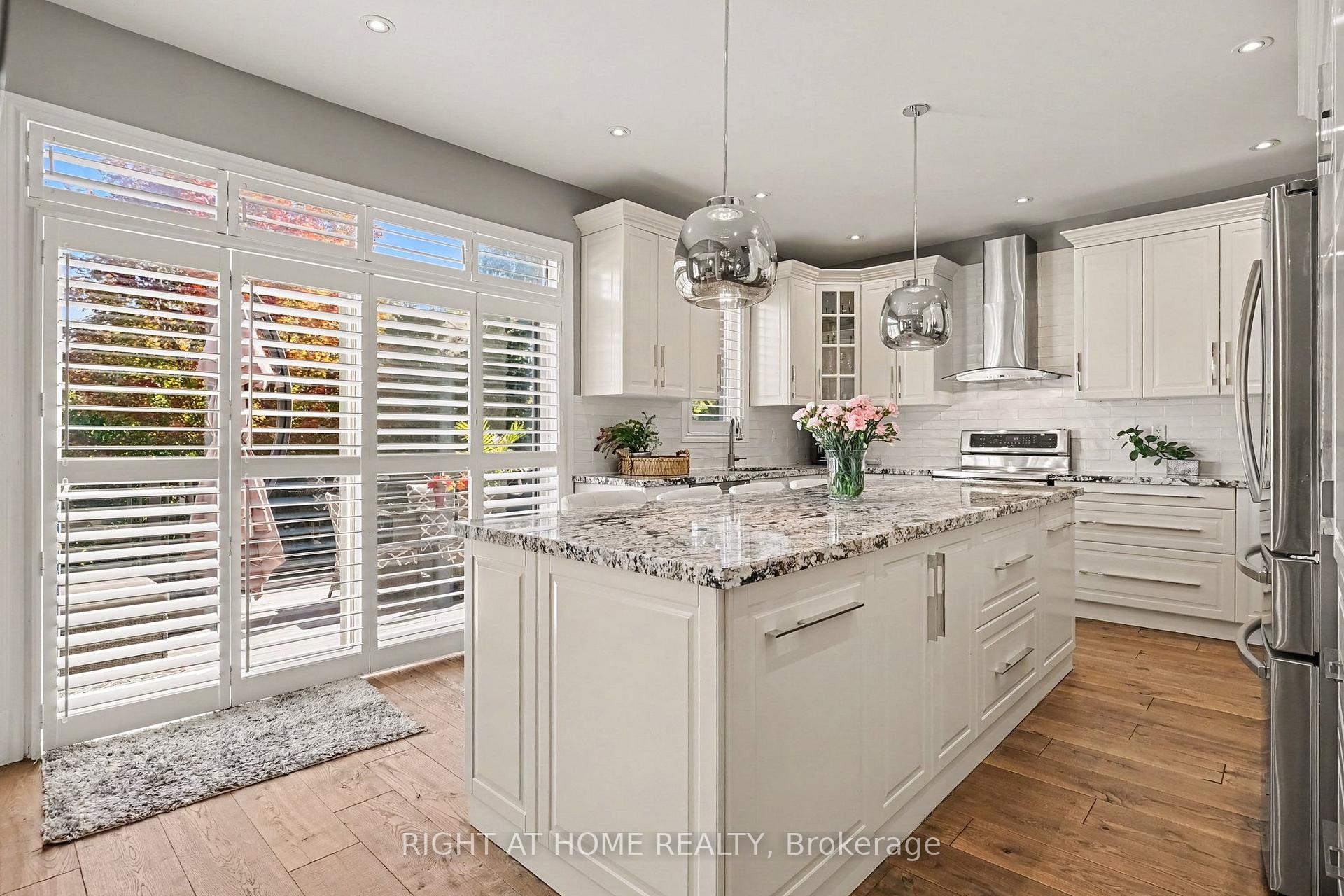 Photo 5 of 420 Kincardine Terrace, Milton, Scott — HOMEH