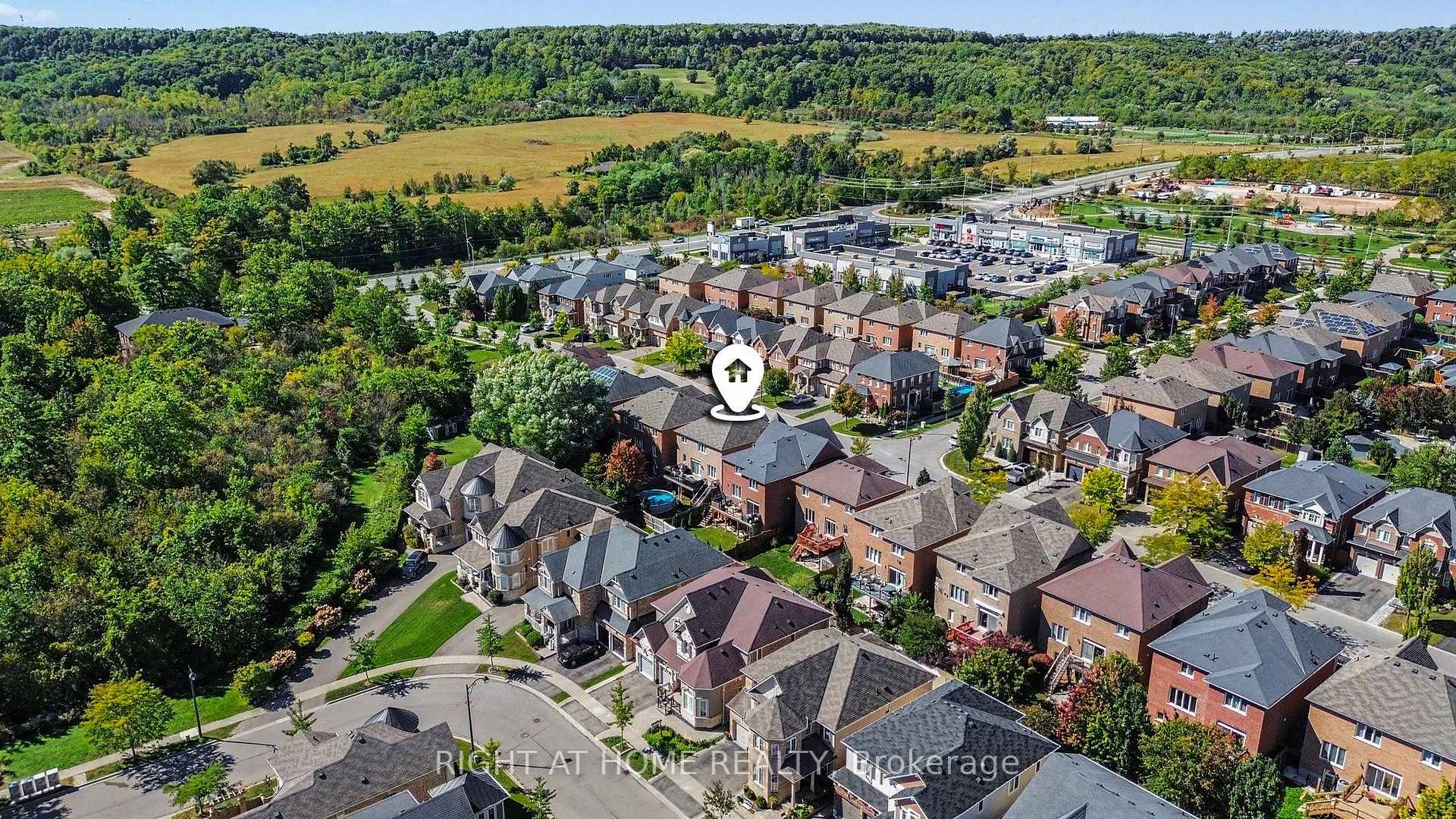 Photo 32 of 420 Kincardine Terrace, Milton, Scott — HOMEH