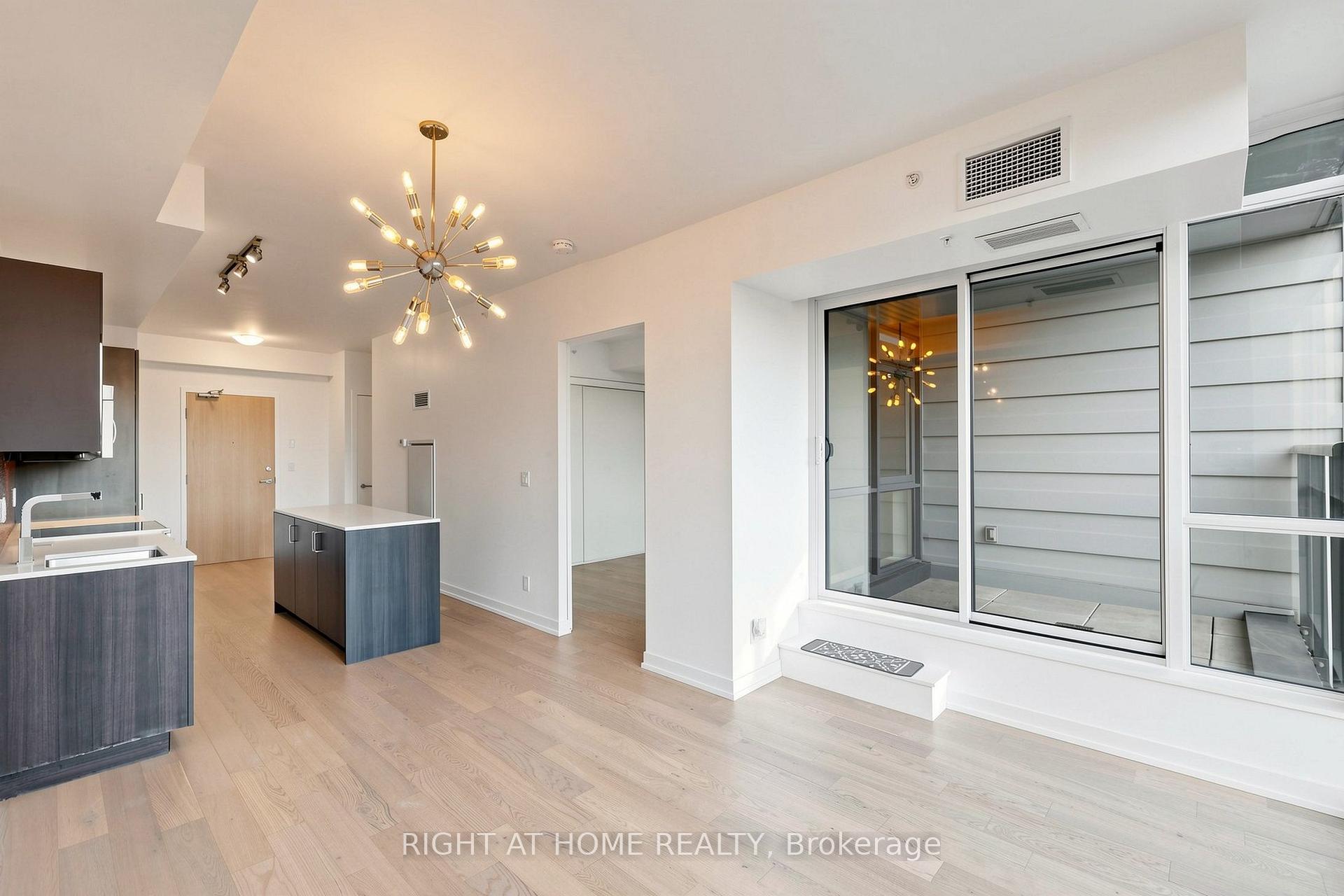 Photo 15 of Unit 307, 36 Howard Park Avenue, Toronto, Roncesvalles — HOMEH