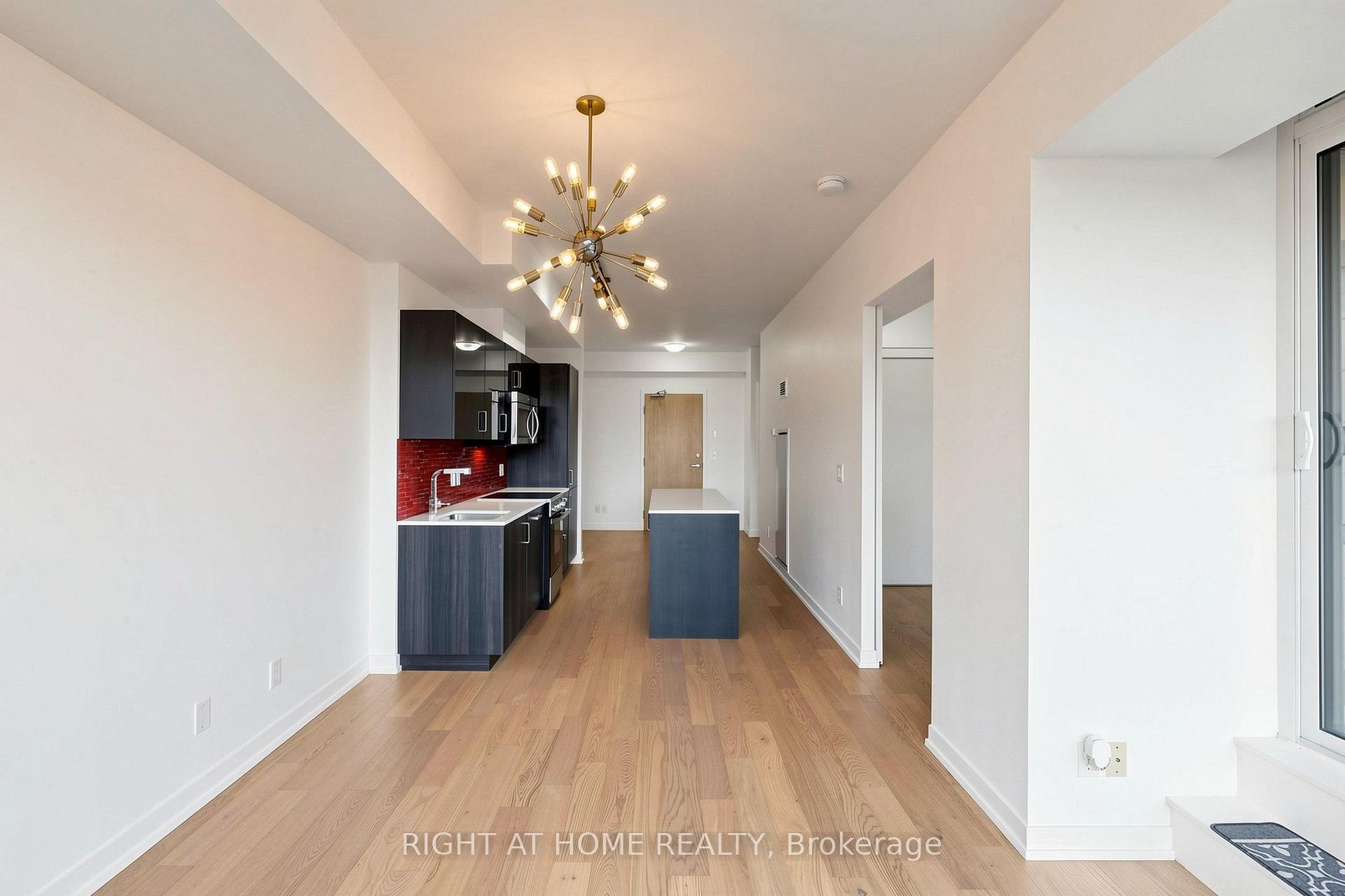 Photo 17 of Unit 307, 36 Howard Park Avenue, Toronto, Roncesvalles — HOMEH