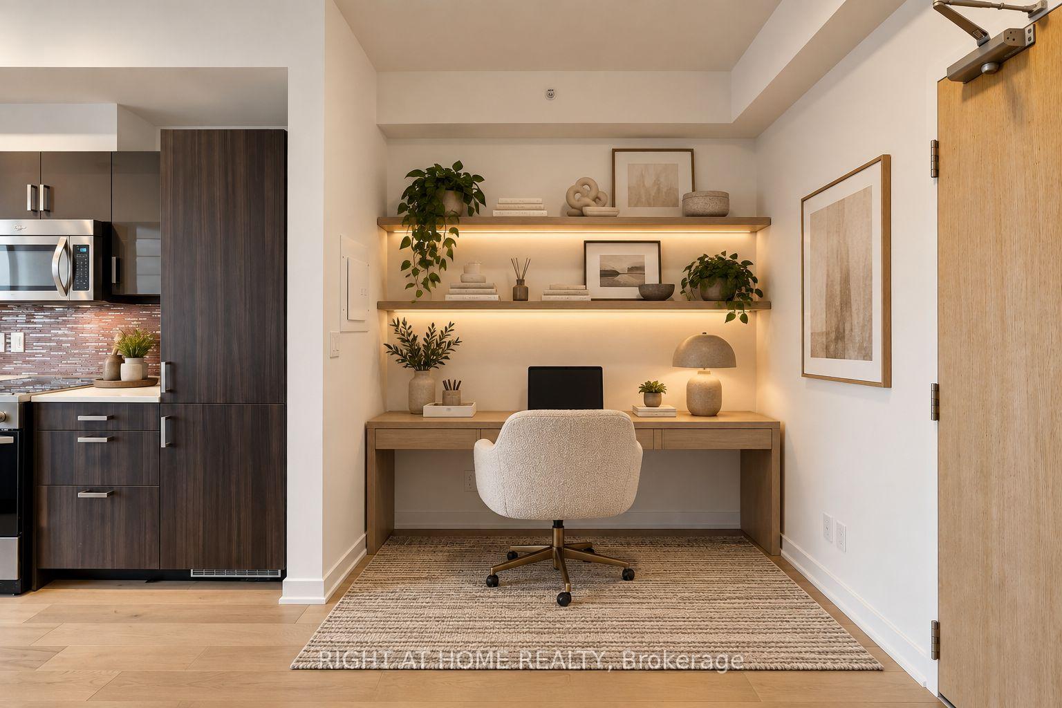 Photo 4 of Unit 307, 36 Howard Park Avenue, Toronto, Roncesvalles — HOMEH