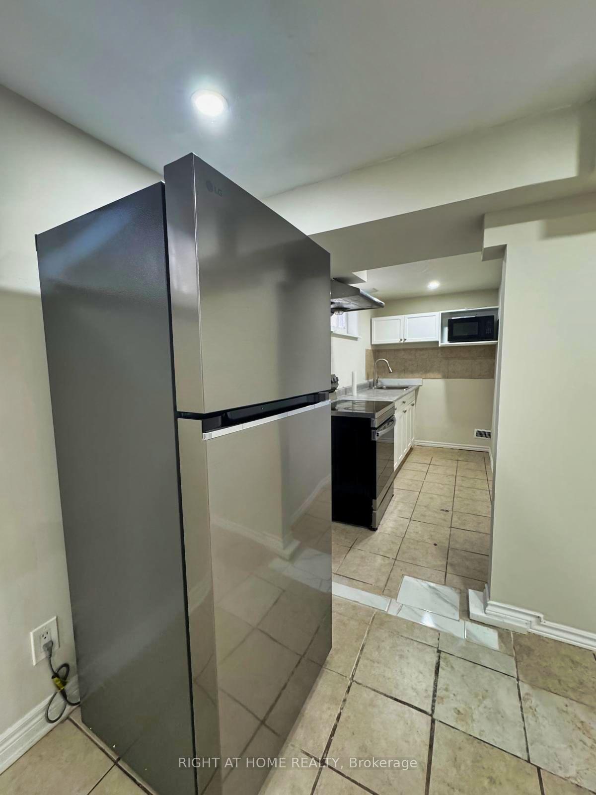 Photo 6 of Unit B, 537 Clarke Road, London, East H — HOMEH