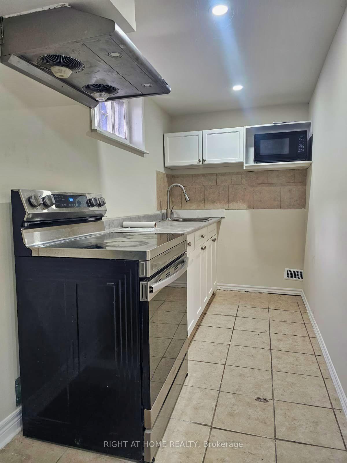 Photo 7 of Unit B, 537 Clarke Road, London, East H — HOMEH