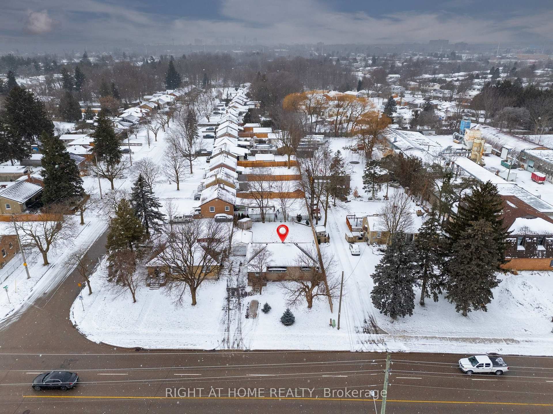 Photo 21 of Unit B, 537 Clarke Road, London, East H — HOMEH