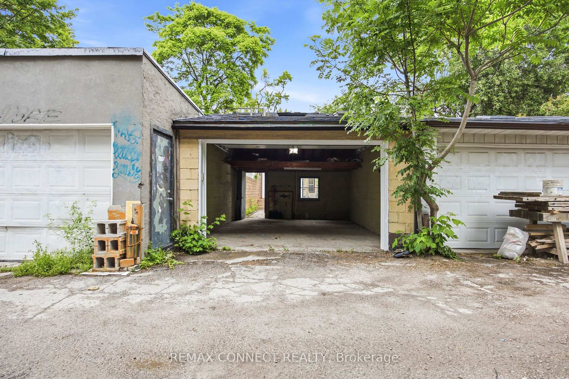 Photo 37 of Unit Main, 37 Noble Street, Toronto, Roncesvalles — HOMEH