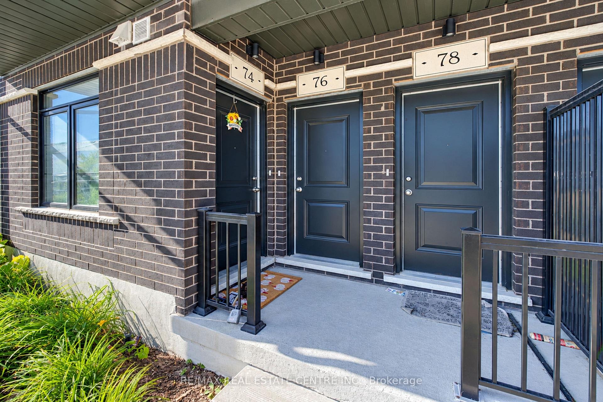 Photo 2 of Unit 37, 74 Wheat Lane, Kitchener, Huron Park — HOMEH