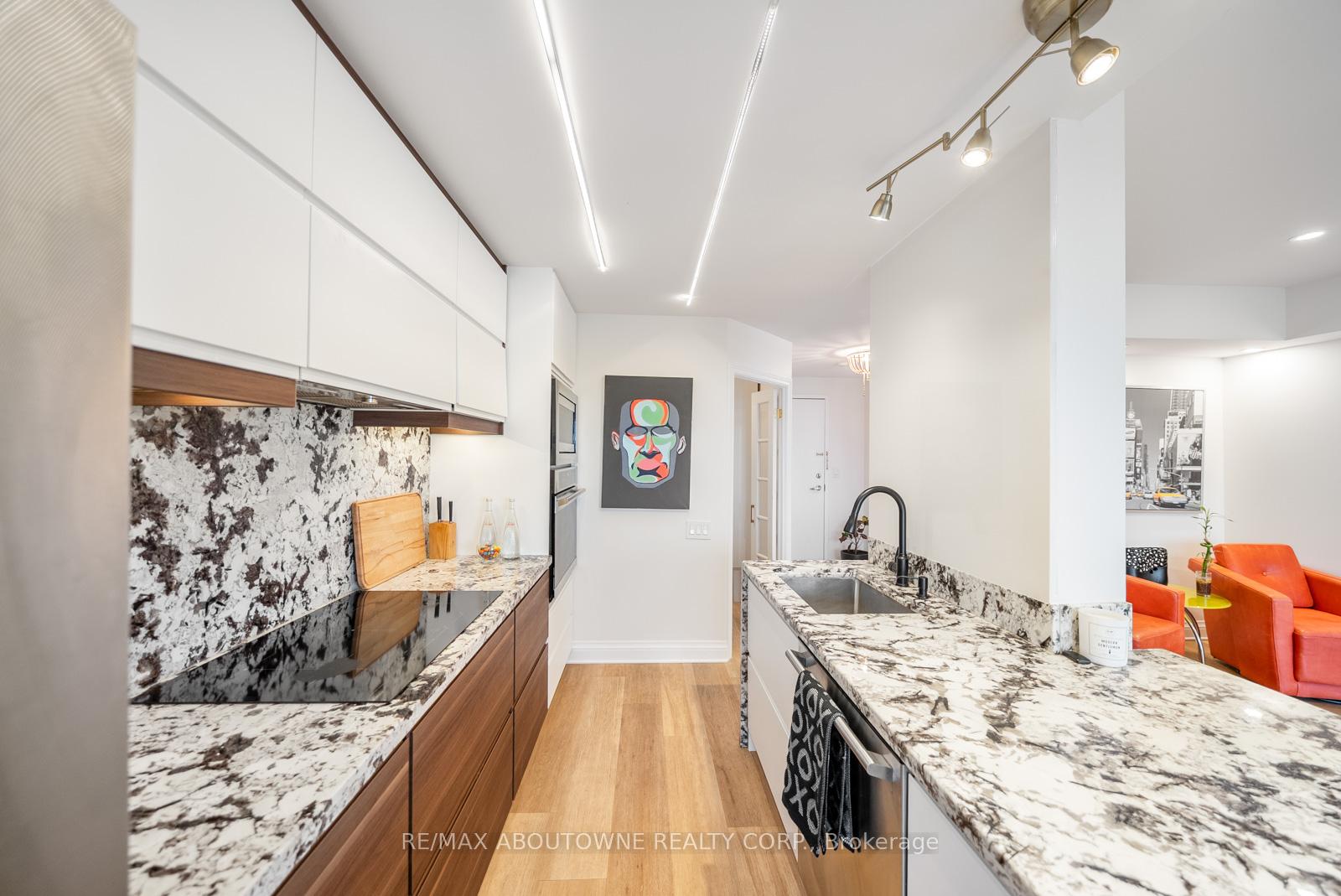Photo 13 of Unit 703, 50 Old Mill Road, Oakville, Old Oakville — HOMEH