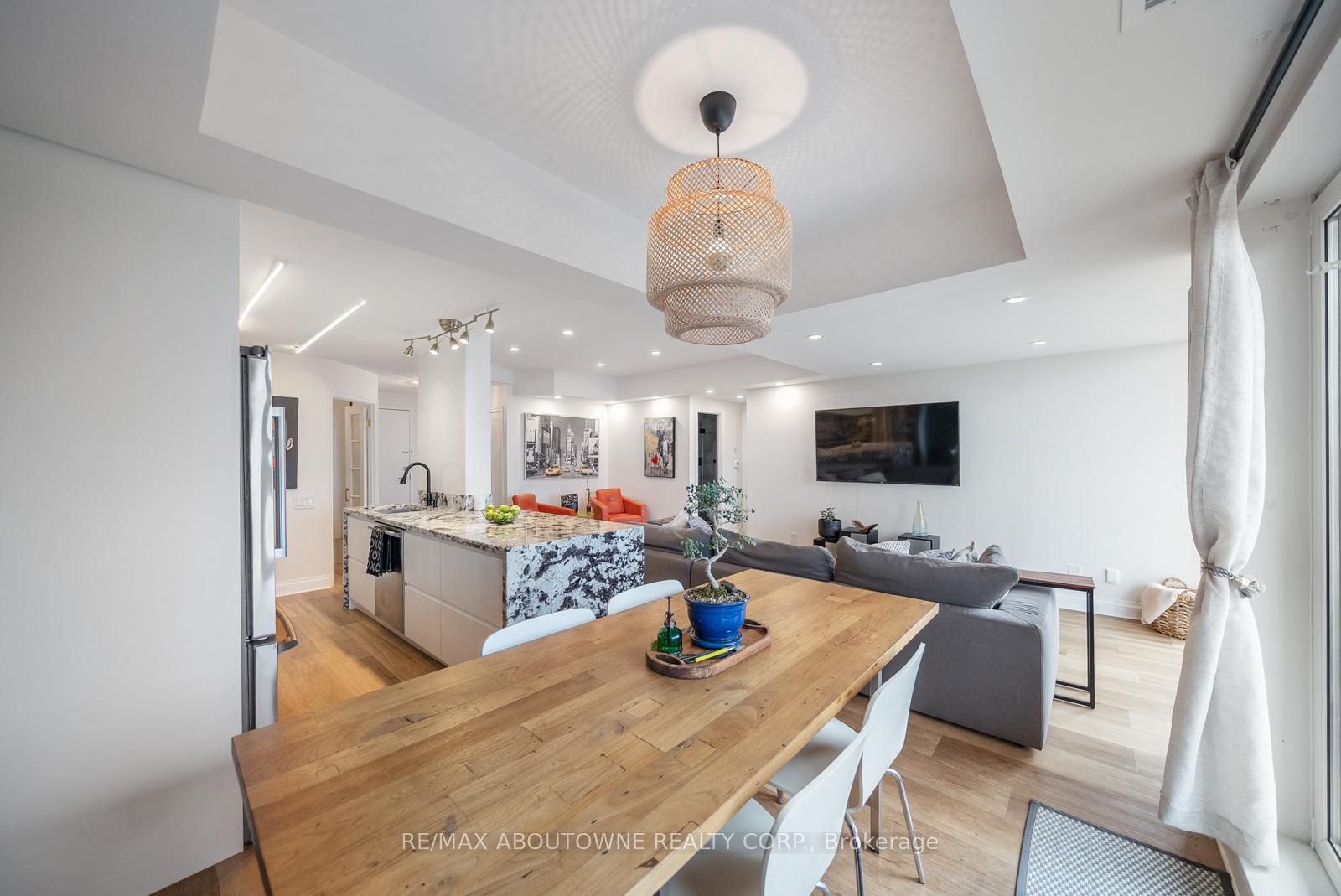 Photo 15 of Unit 703, 50 Old Mill Road, Oakville, Old Oakville — HOMEH