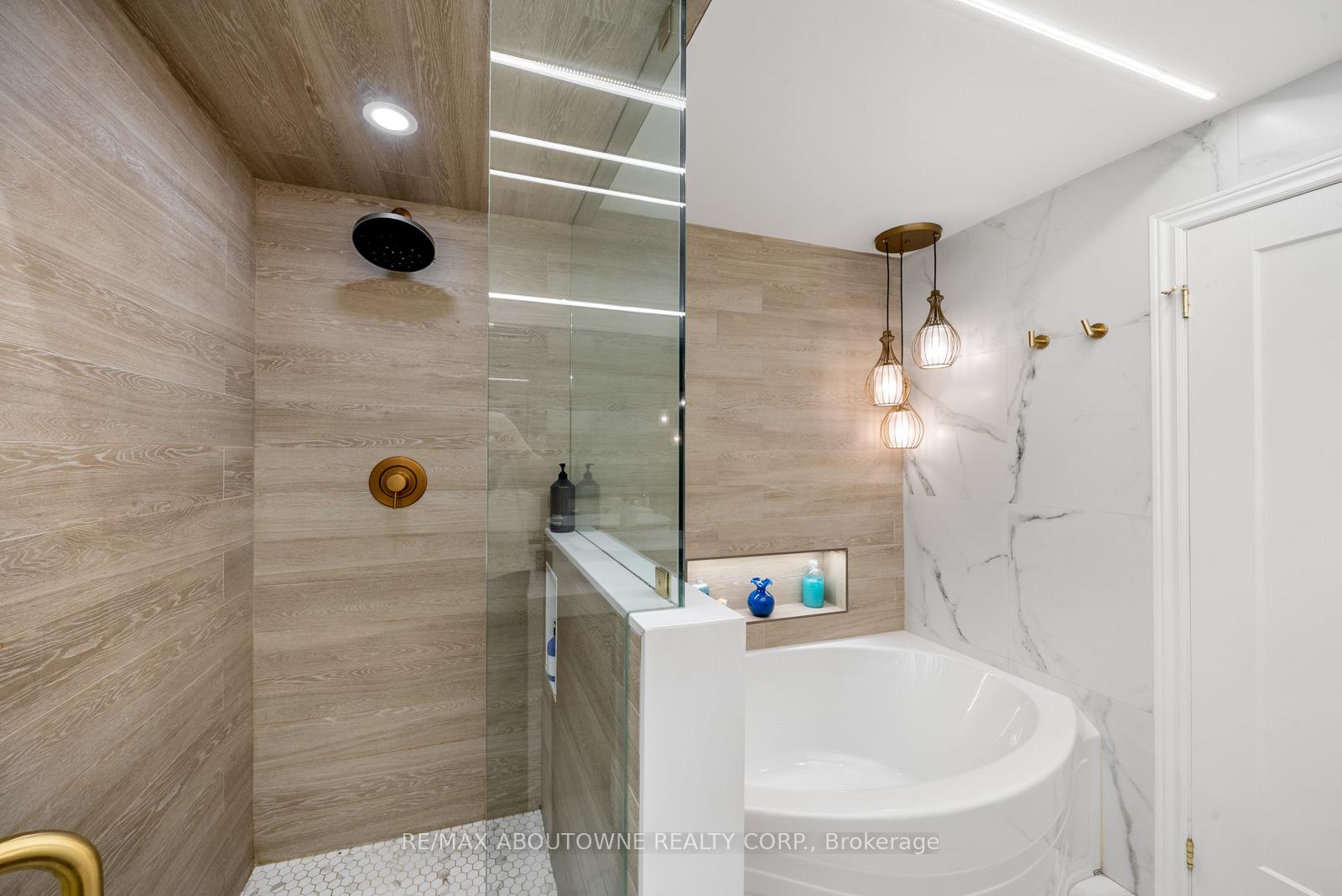 Photo 26 of Unit 703, 50 Old Mill Road, Oakville, Old Oakville — HOMEH