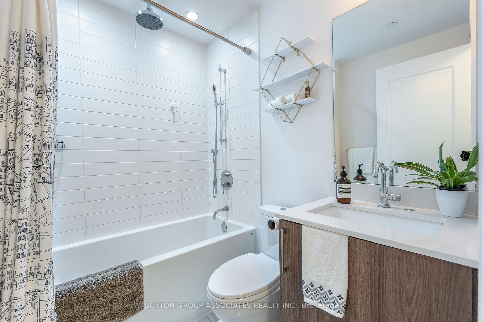 Photo 7 of Unit 1107, 88 Cumberland Street, Toronto, The Annex — HOMEH
